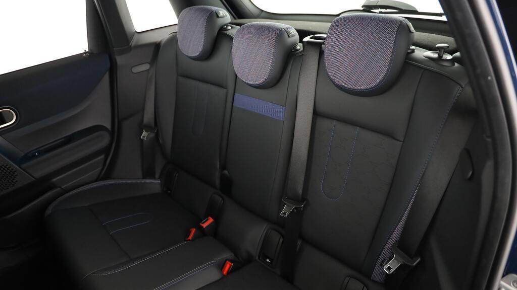MINI Cooper 5 door S-image-19