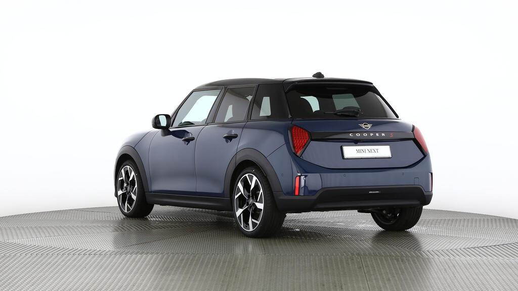 MINI Cooper 5 door S-image-4
