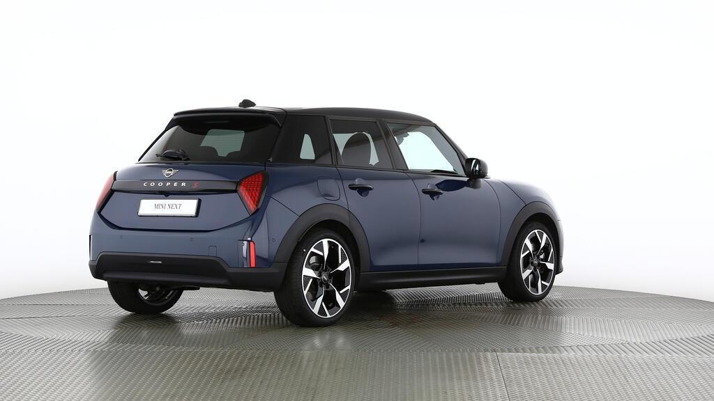 MINI Cooper 5 door S-image-3