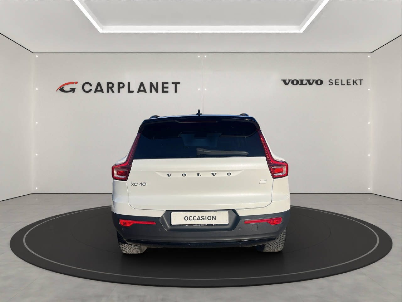 VOLVO XC40 P6 Ultimate-image-7
