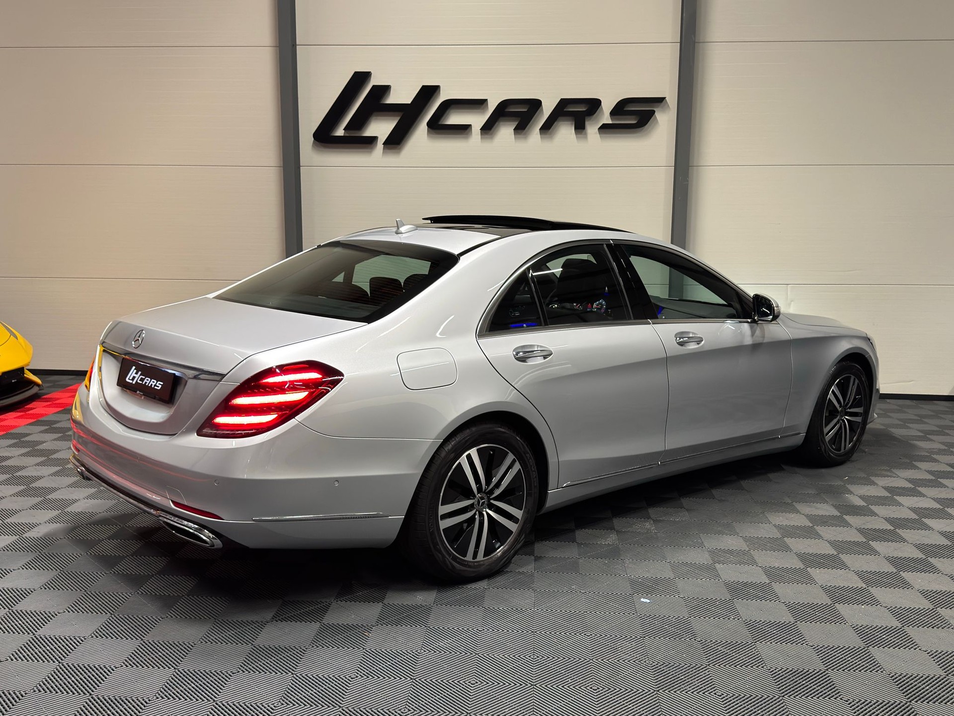 MERCEDES-BENZ S 400 d 4matic-image-3