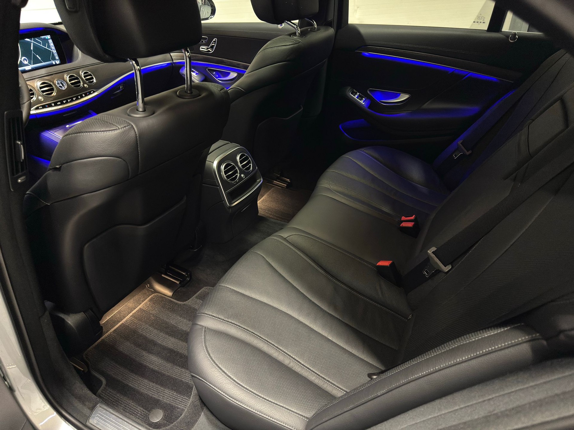MERCEDES-BENZ S 400 d 4matic-image-14