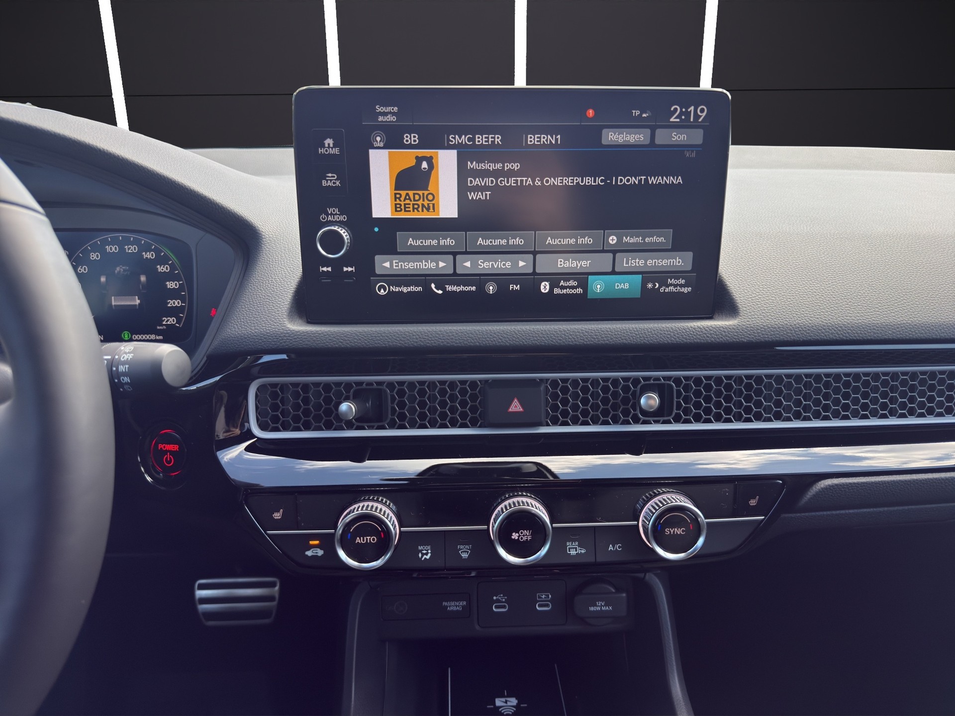 HONDA Civic 2.0 i-MMD HEV Advance-image-10
