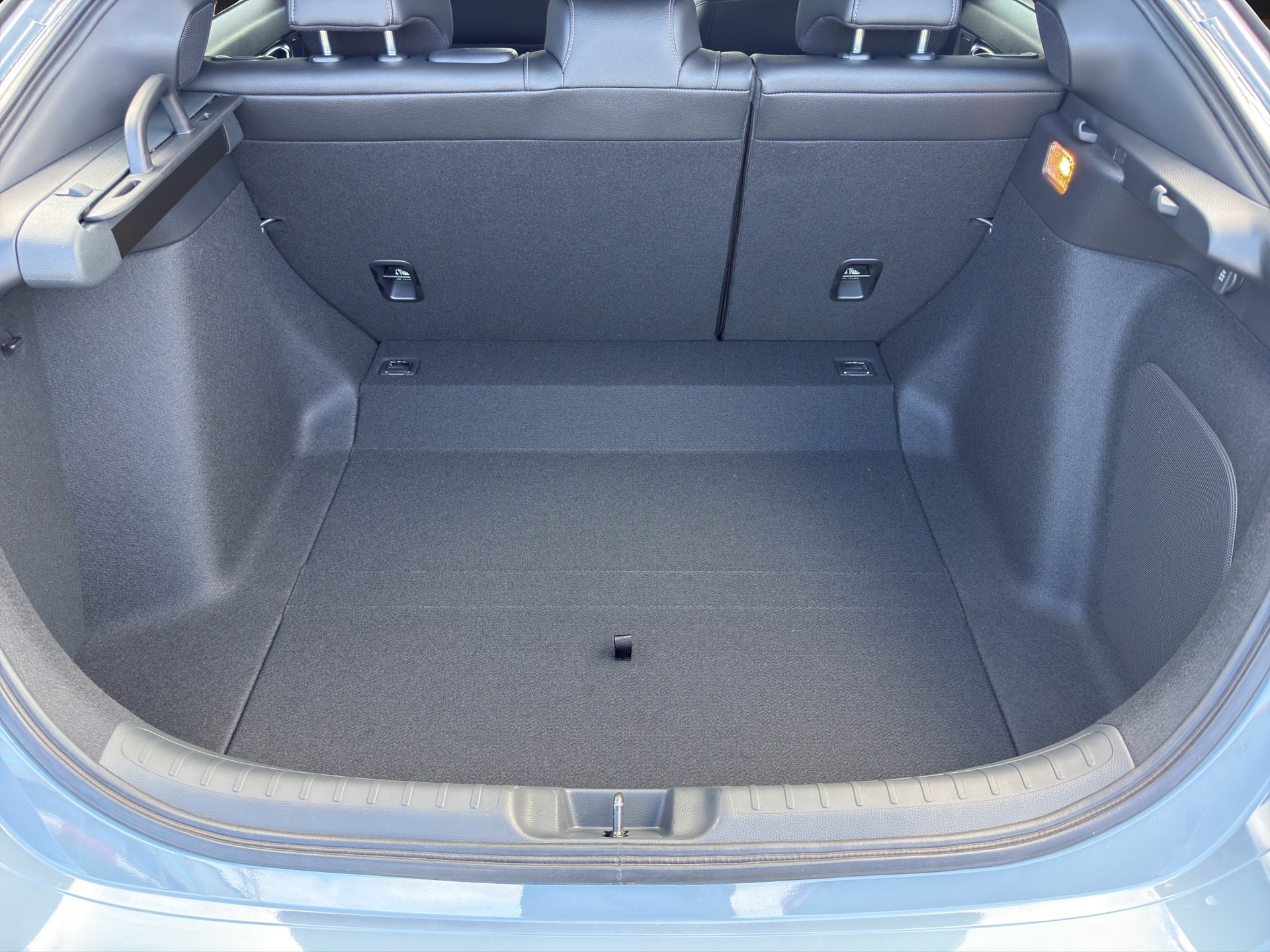 HONDA Civic 2.0 i-MMD HEV Advance-image-15