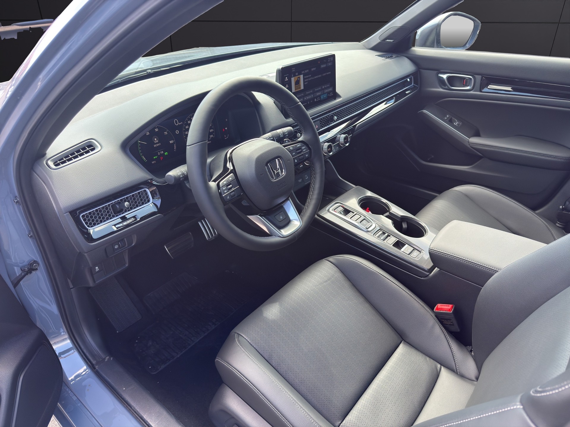 HONDA Civic 2.0 i-MMD HEV Advance-image-13