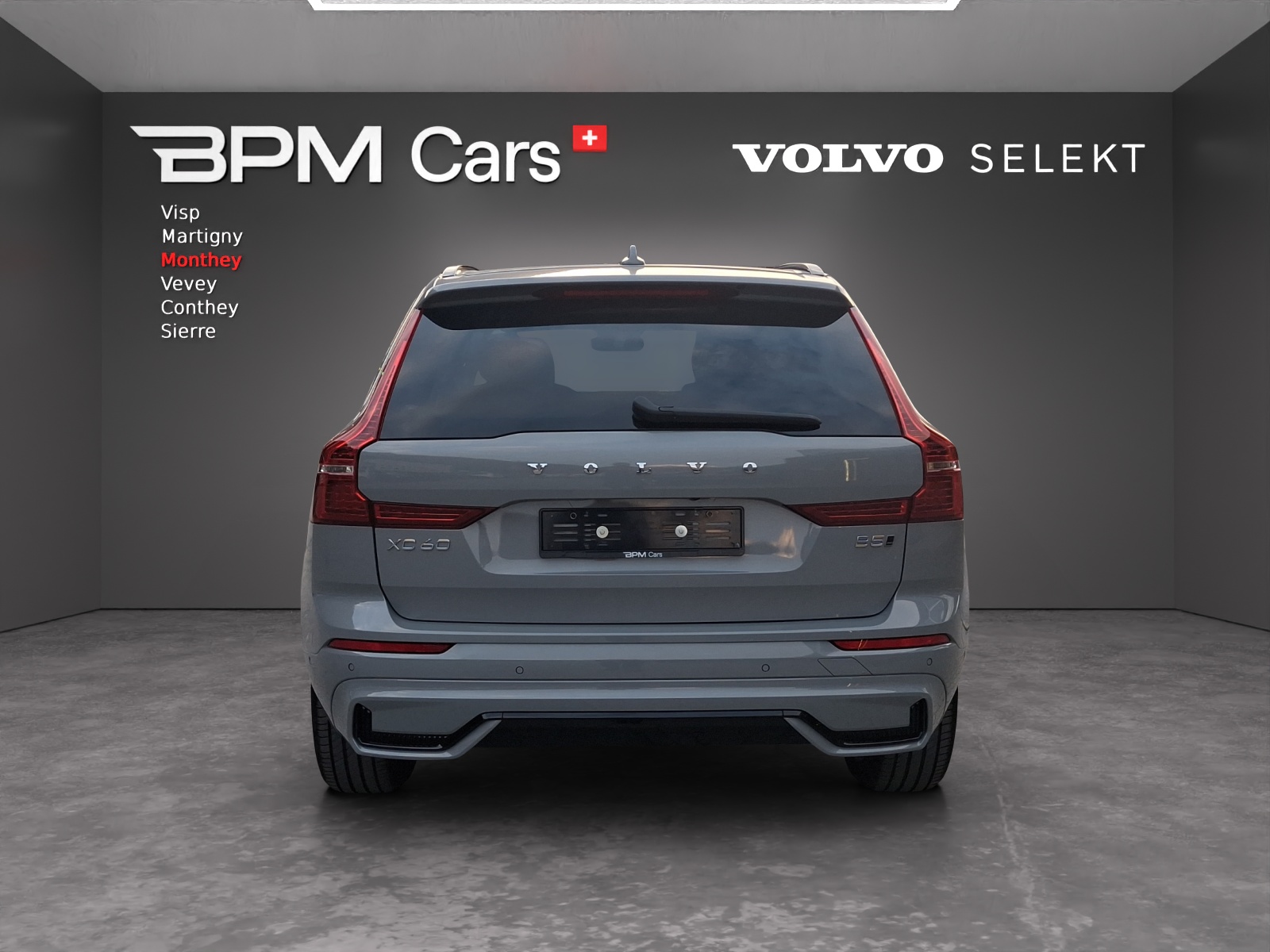 Image VOLVO XC60 XC60 B5 Benzin Mild Hybrid AWD Plus Dark Geartronic