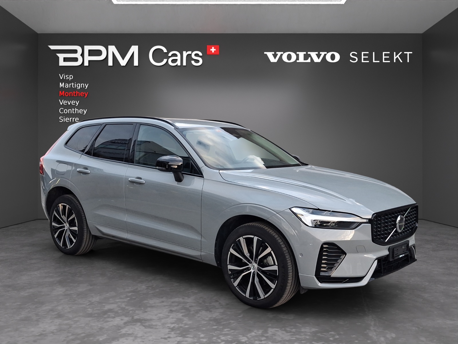 Image VOLVO XC60 XC60 B5 Benzin Mild Hybrid AWD Plus Dark Geartronic