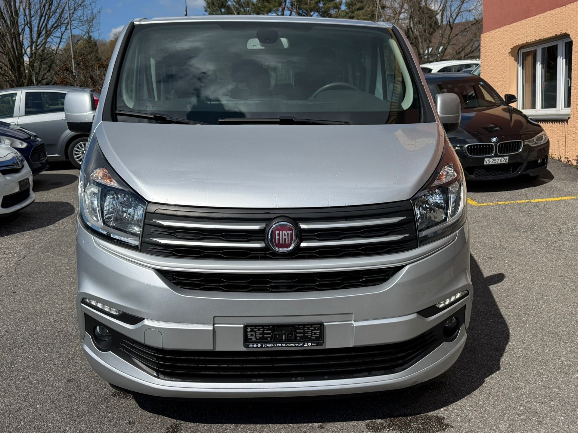FIAT Talento 29 2.0 Eco L2H1 8/9 Plätze Swiss
