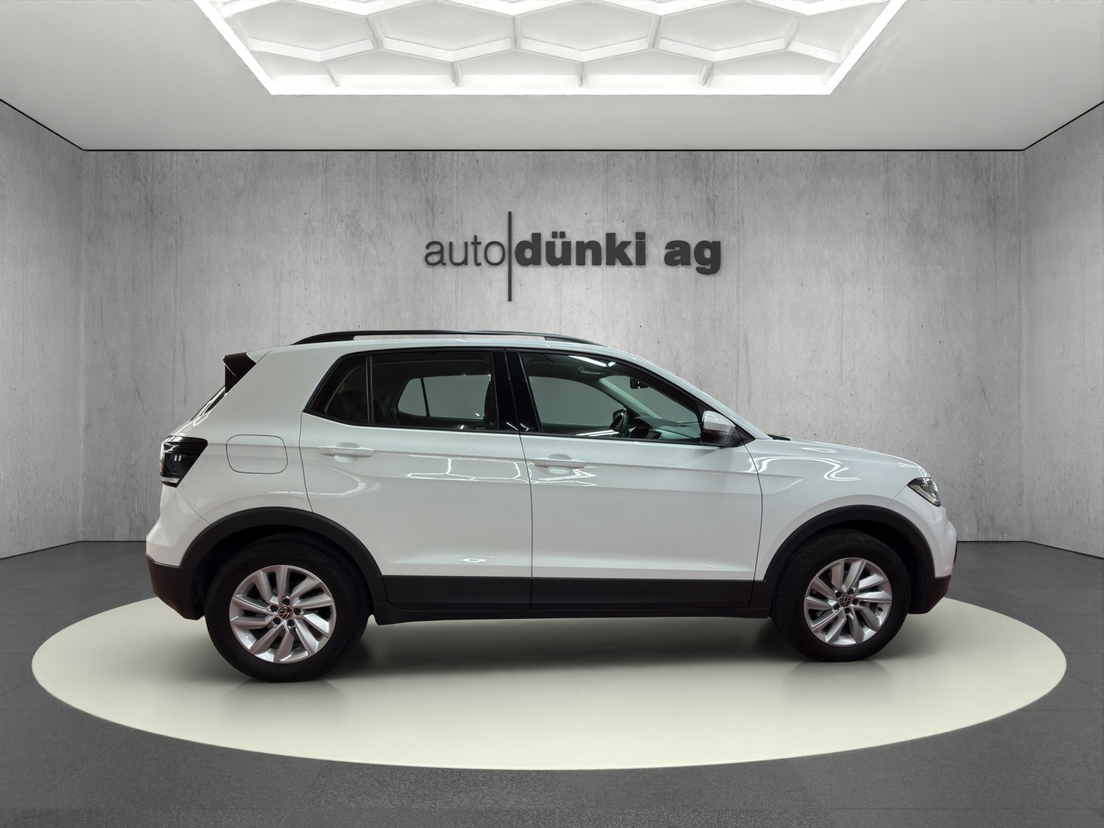 VW T-Cross 1.0 TSI Life Limited DSG-image-10