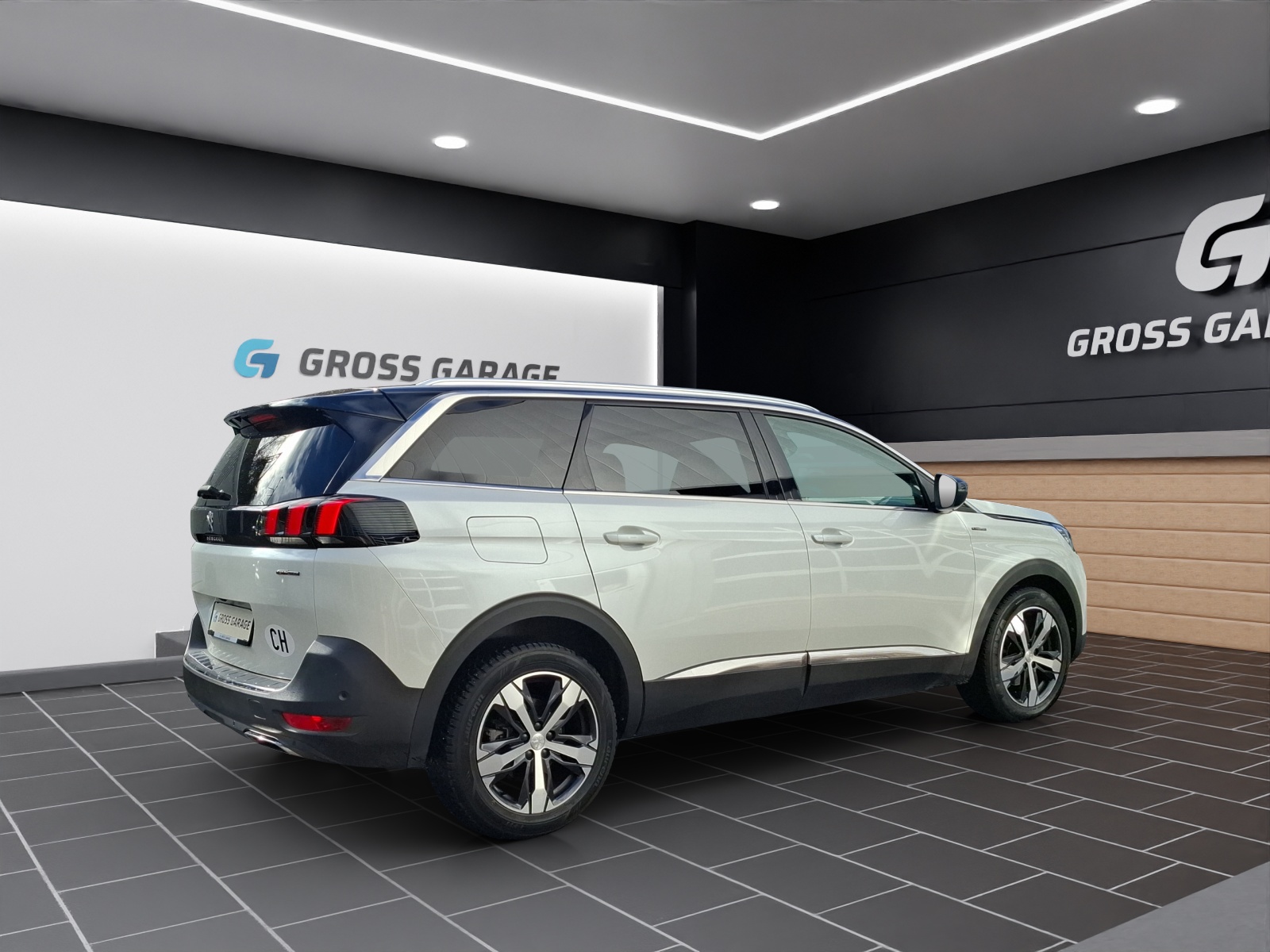 PEUGEOT 5008 1.5 BlueHDi GT Line-image-3