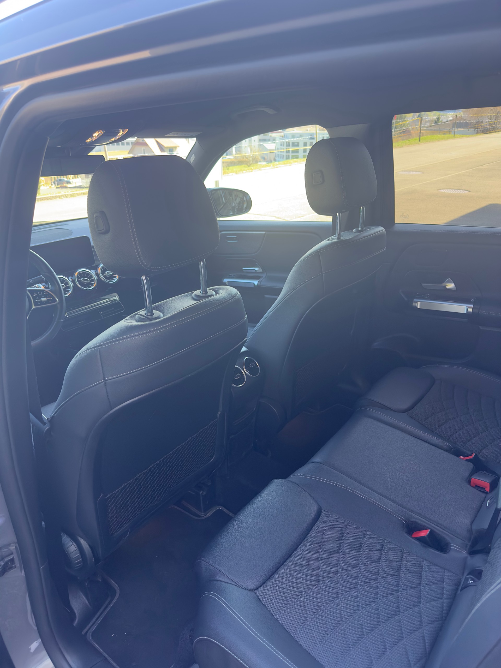 MERCEDES-BENZ GLB 220 d Style 4 MATIC 8G-Tronic-image-7