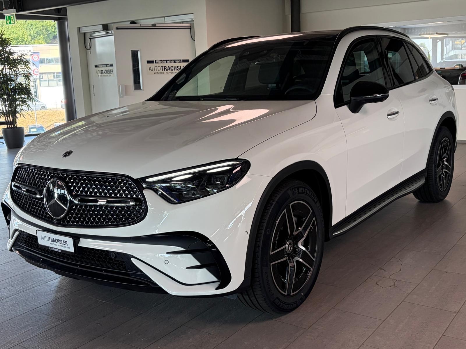 MERCEDES-BENZ GLC 300 4Matic 9G-Tronic-image-3