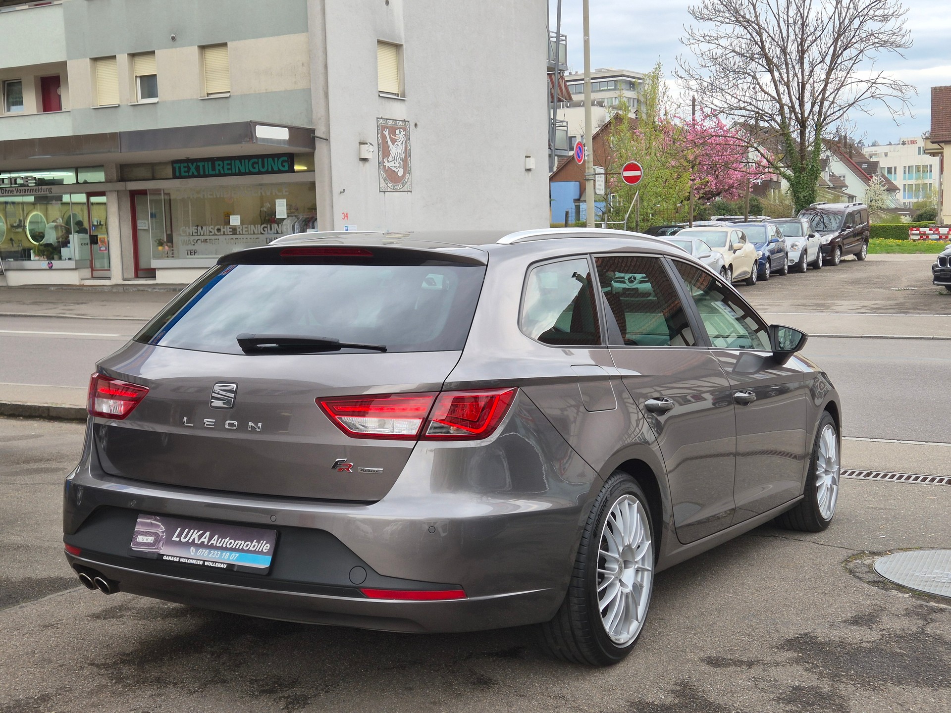 SEAT Leon ST 2.0 TDI FR Viva 4Drive-showroom-element-3