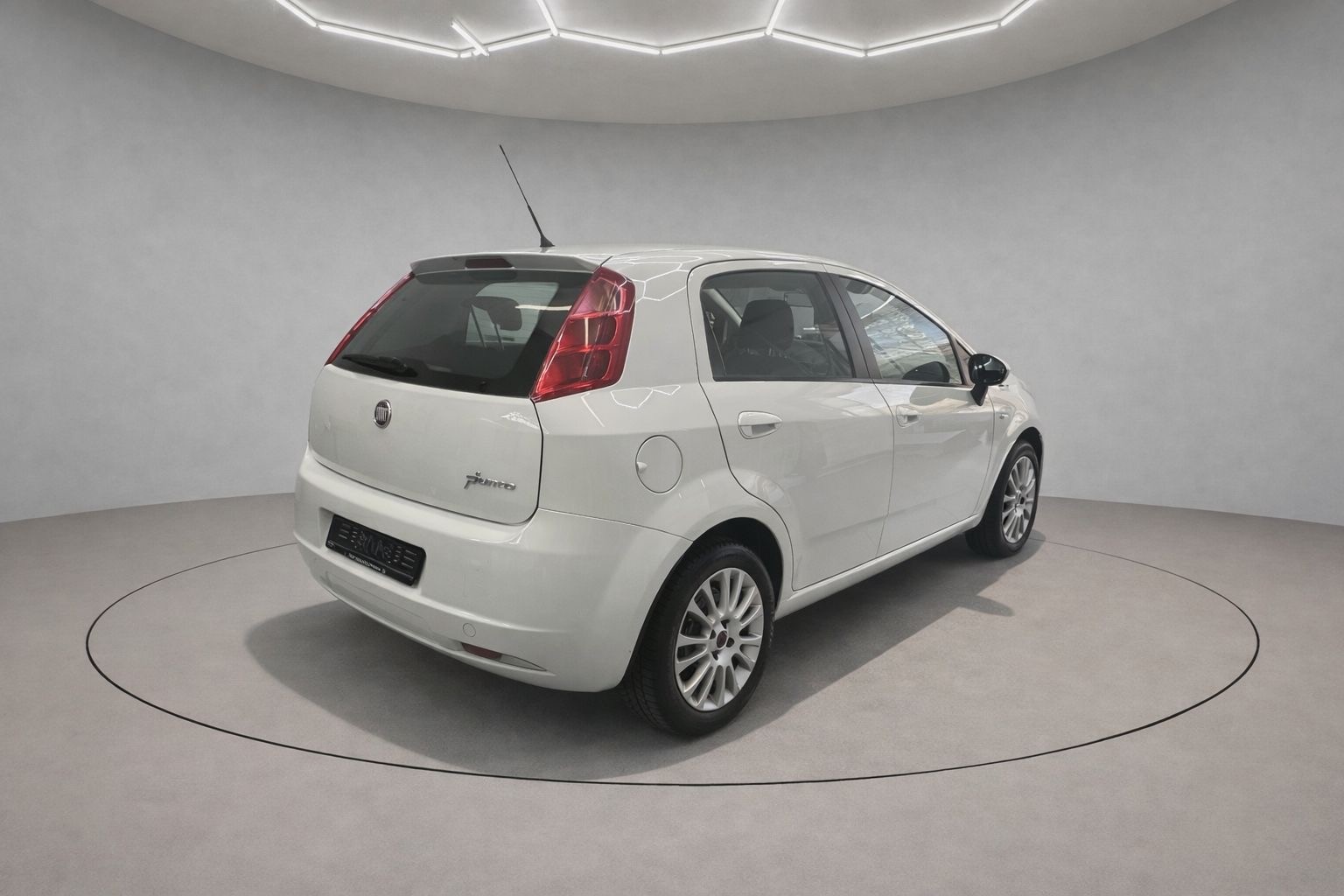 FIAT Punto 1.4 16V Emotion-image-2