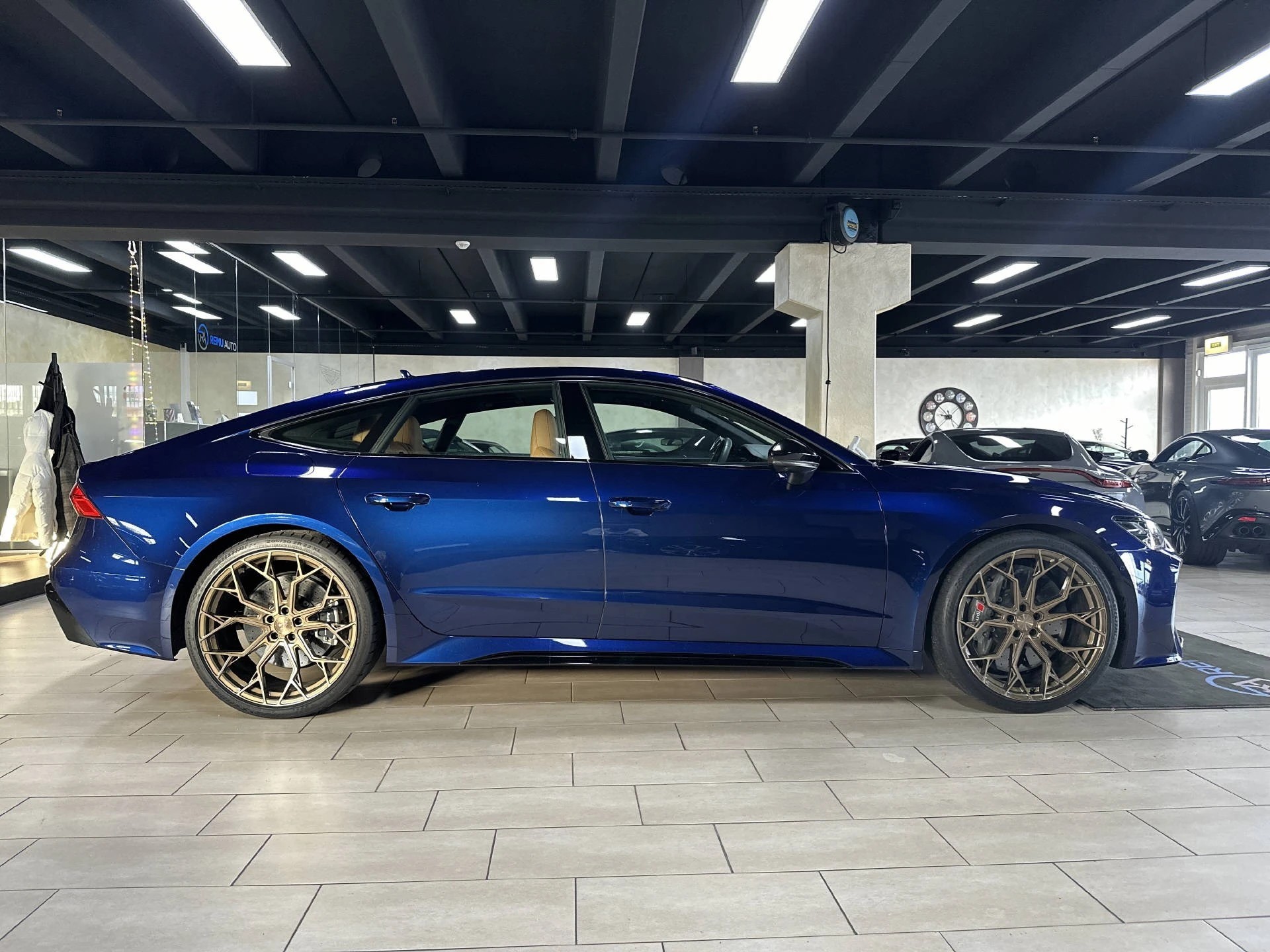 AUDI RS7 Sportback MHEV-image-5