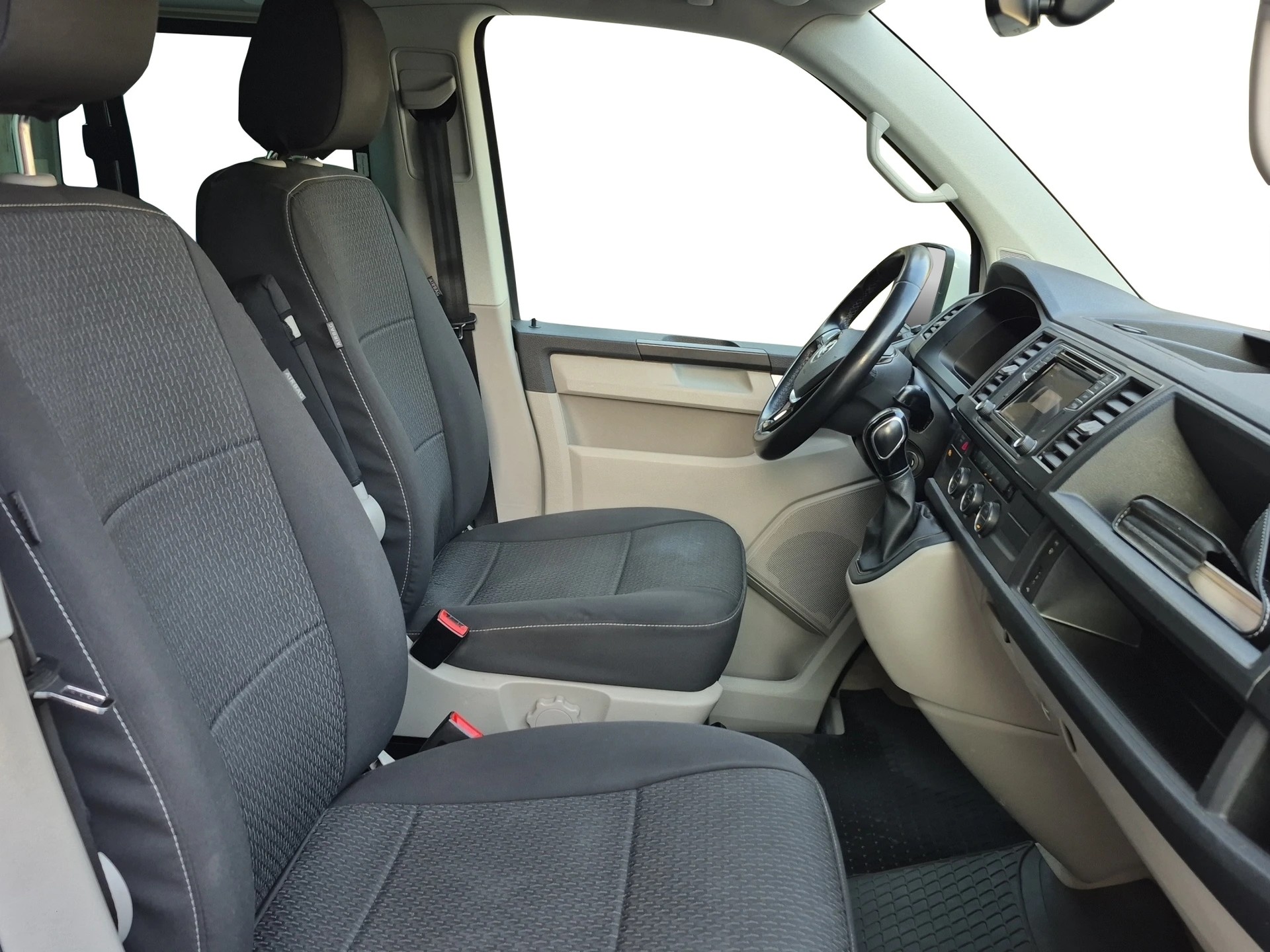 VW T6 California 2.0 TDI Beach Ocean DSG Anhängerkupplung-image-8