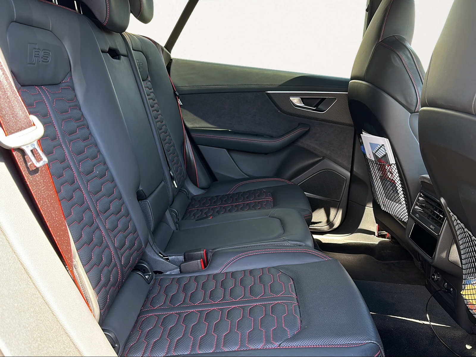 AUDI RSQ8 quattro tiptronic-image-7