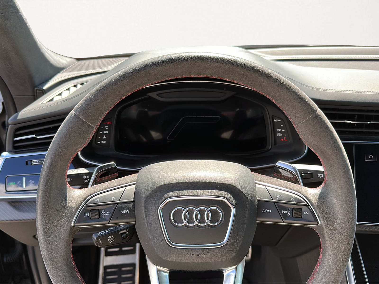AUDI RSQ8 quattro tiptronic-image-3