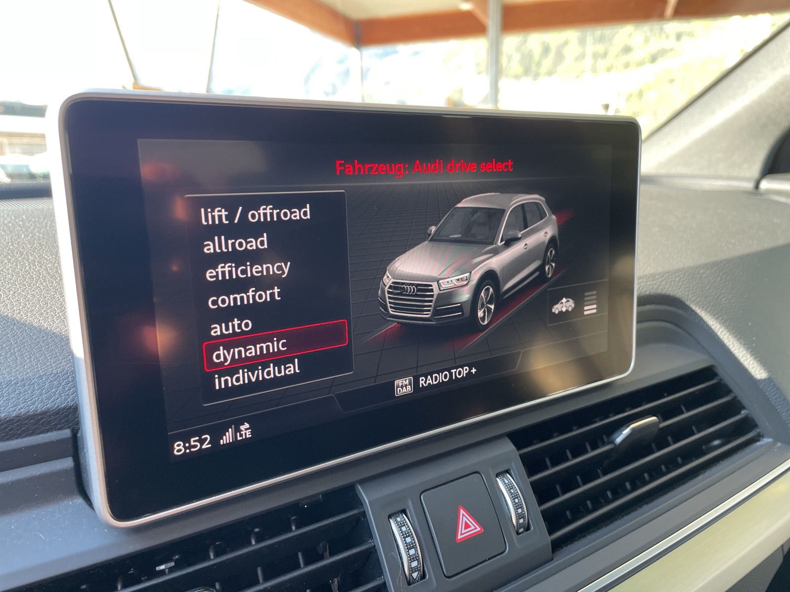 AUDI SQ5 3.0 TFSI quattro S-tronic-image-13