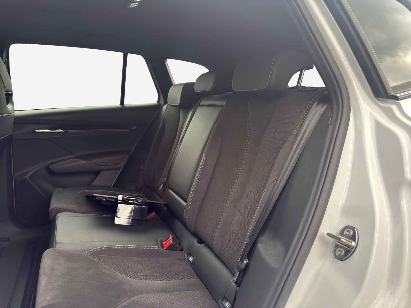SKODA Enyaq iV 80x SportLine-image-12