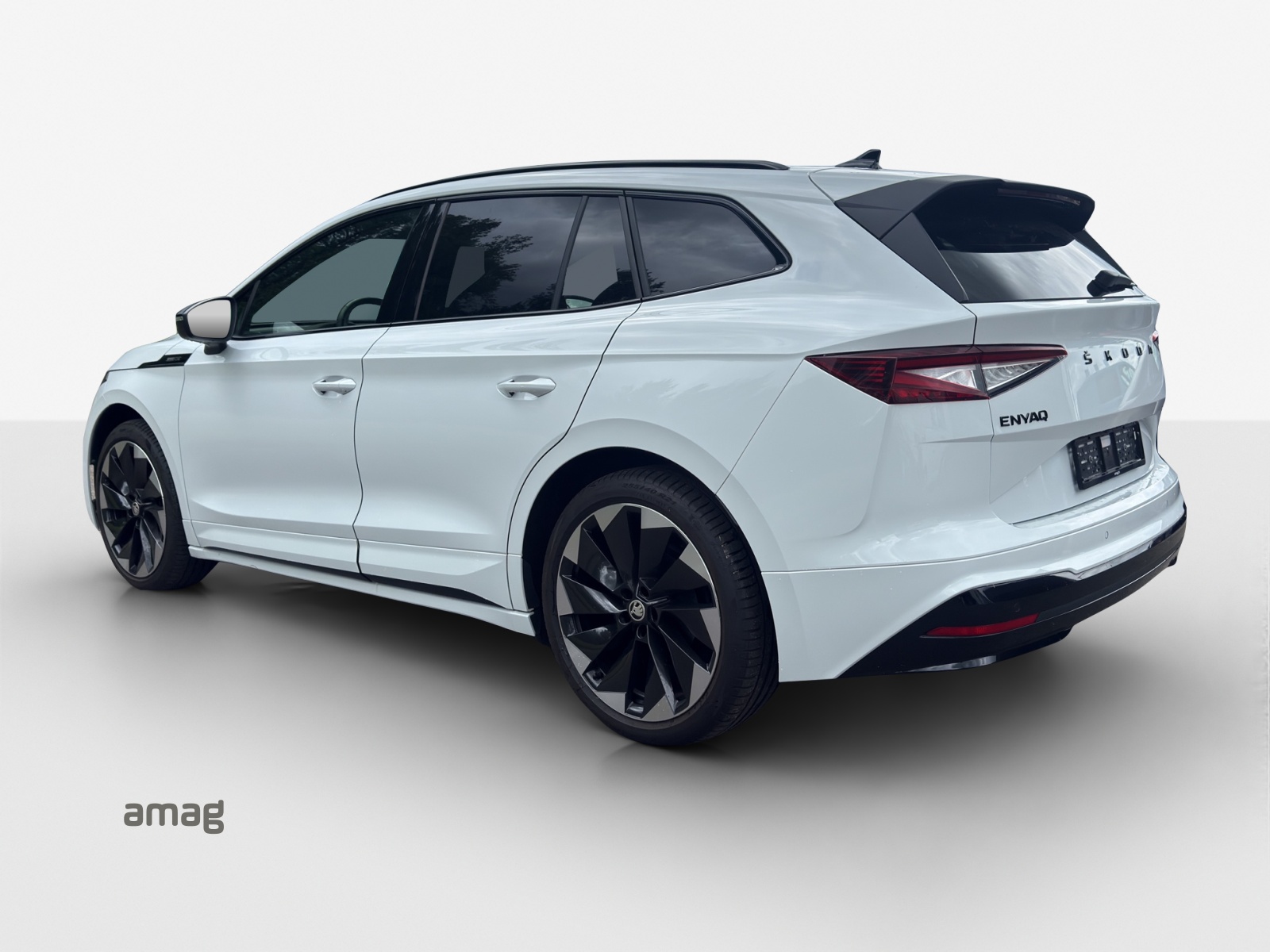 SKODA Enyaq iV 80x SportLine-image-2
