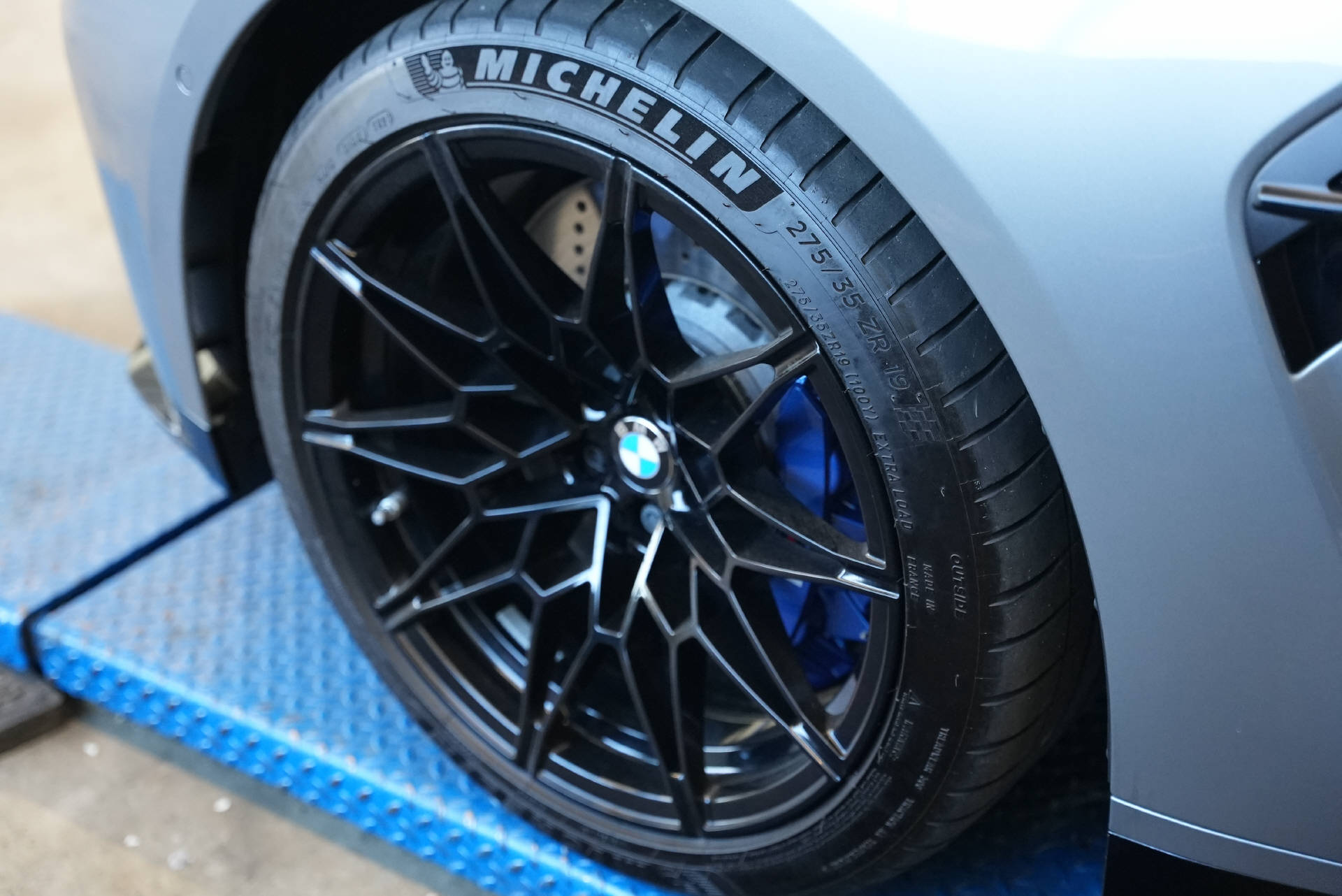 BMW M3 Touring xDrive Competition M LCI-image-5