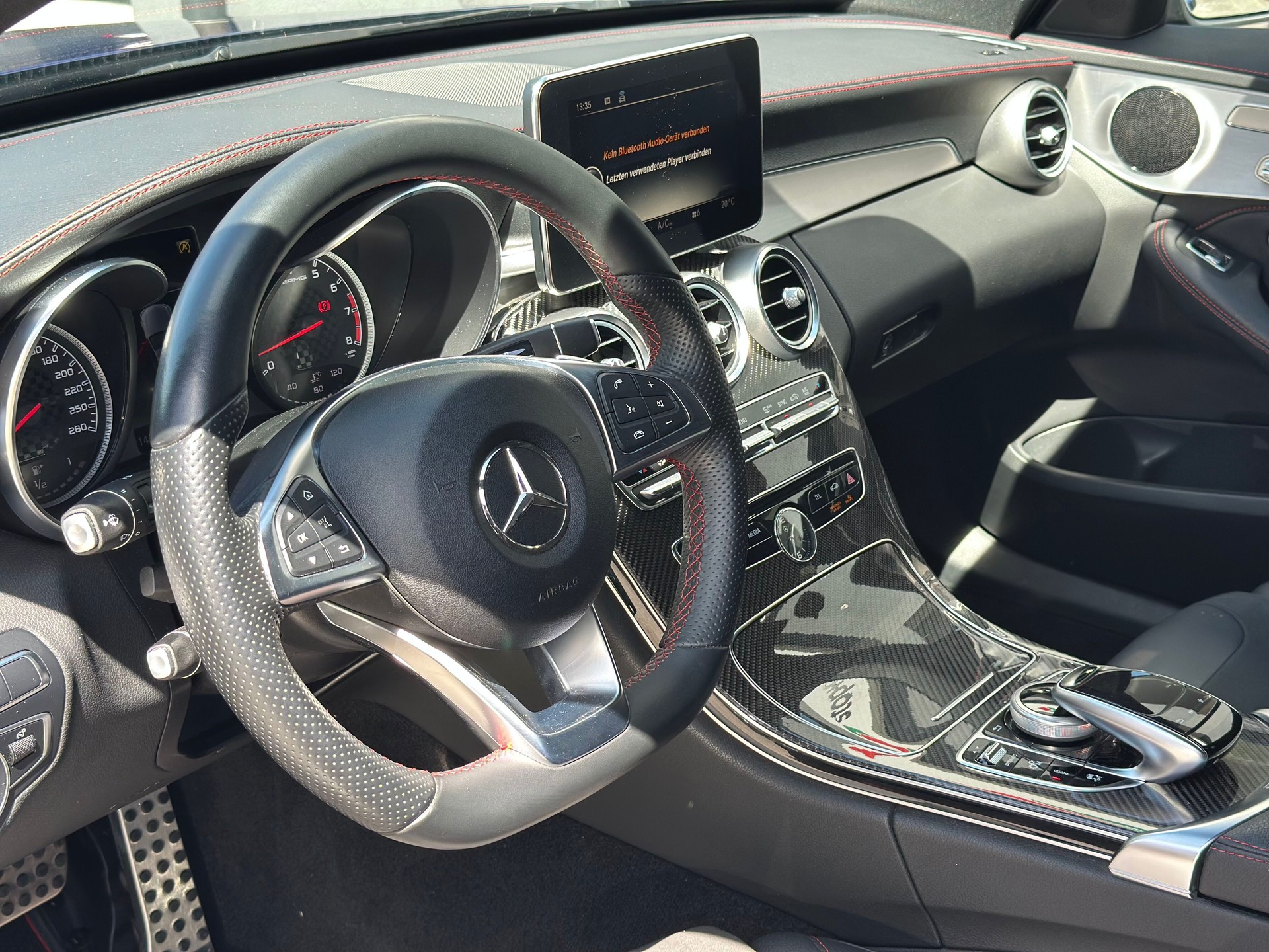 MERCEDES-BENZ C 43 AMG 4Matic 9G-Tronic-image-5