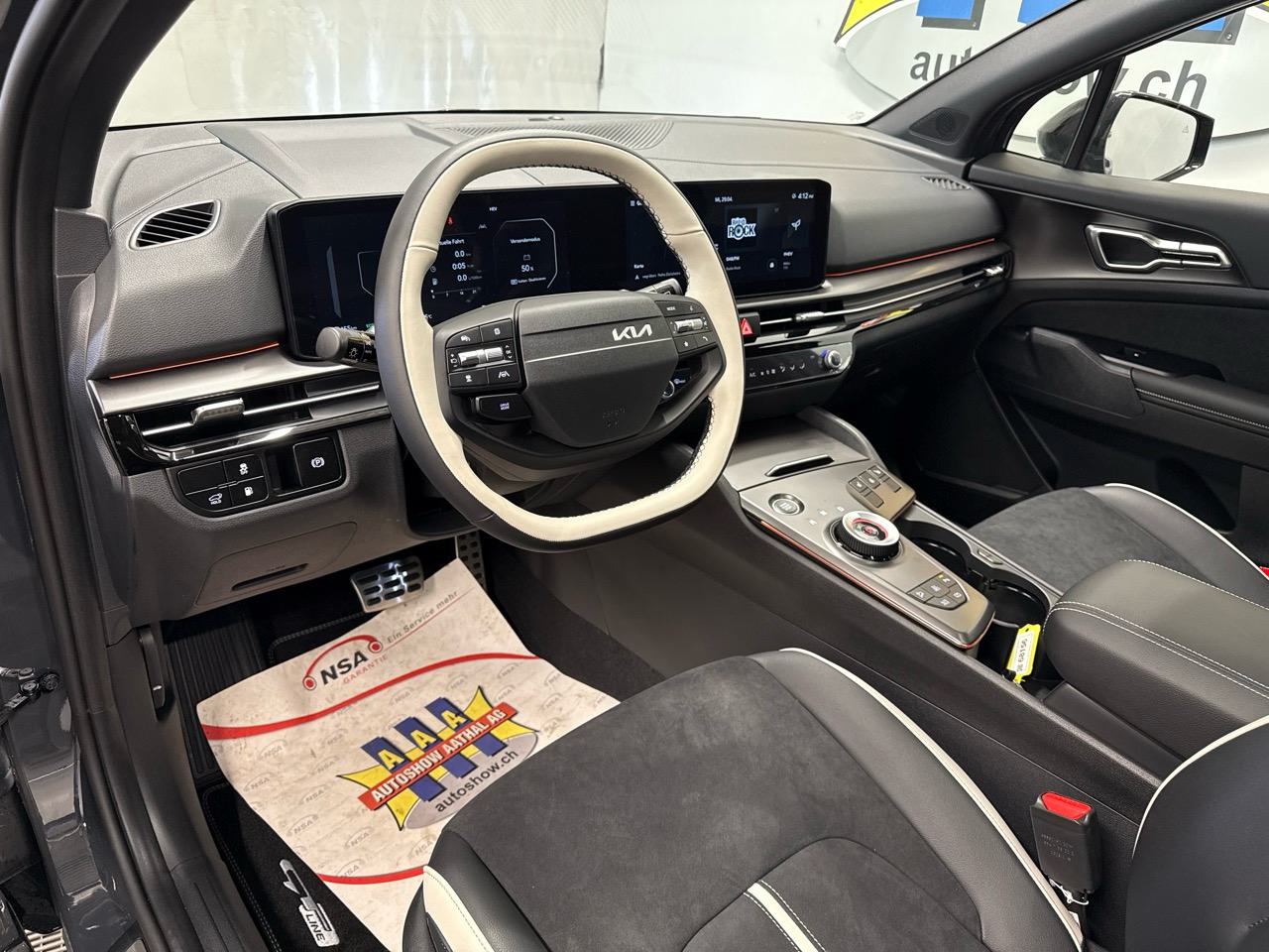 KIA Sportage 1.6T-GDi PHEV GT-Line-image-2