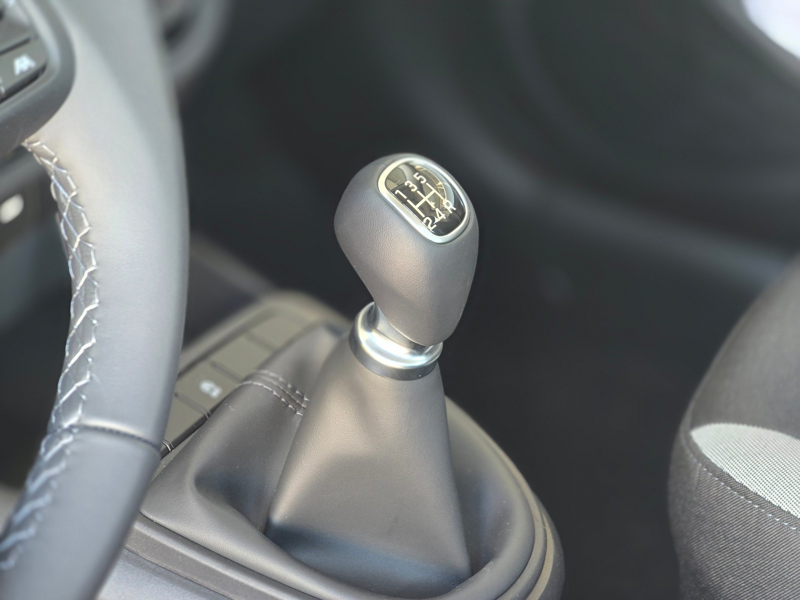 Hyundai i10 1.0 Origo — photo 5