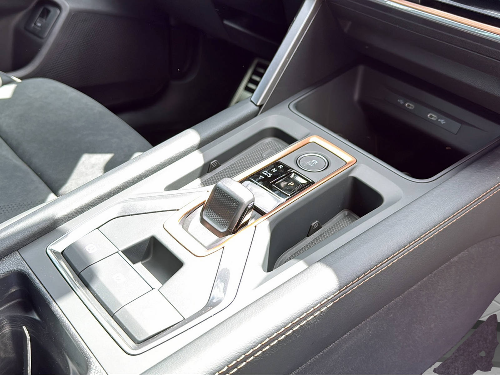 CUPRA Formentor 1.5 TSI Prime Edition DSG-image-11