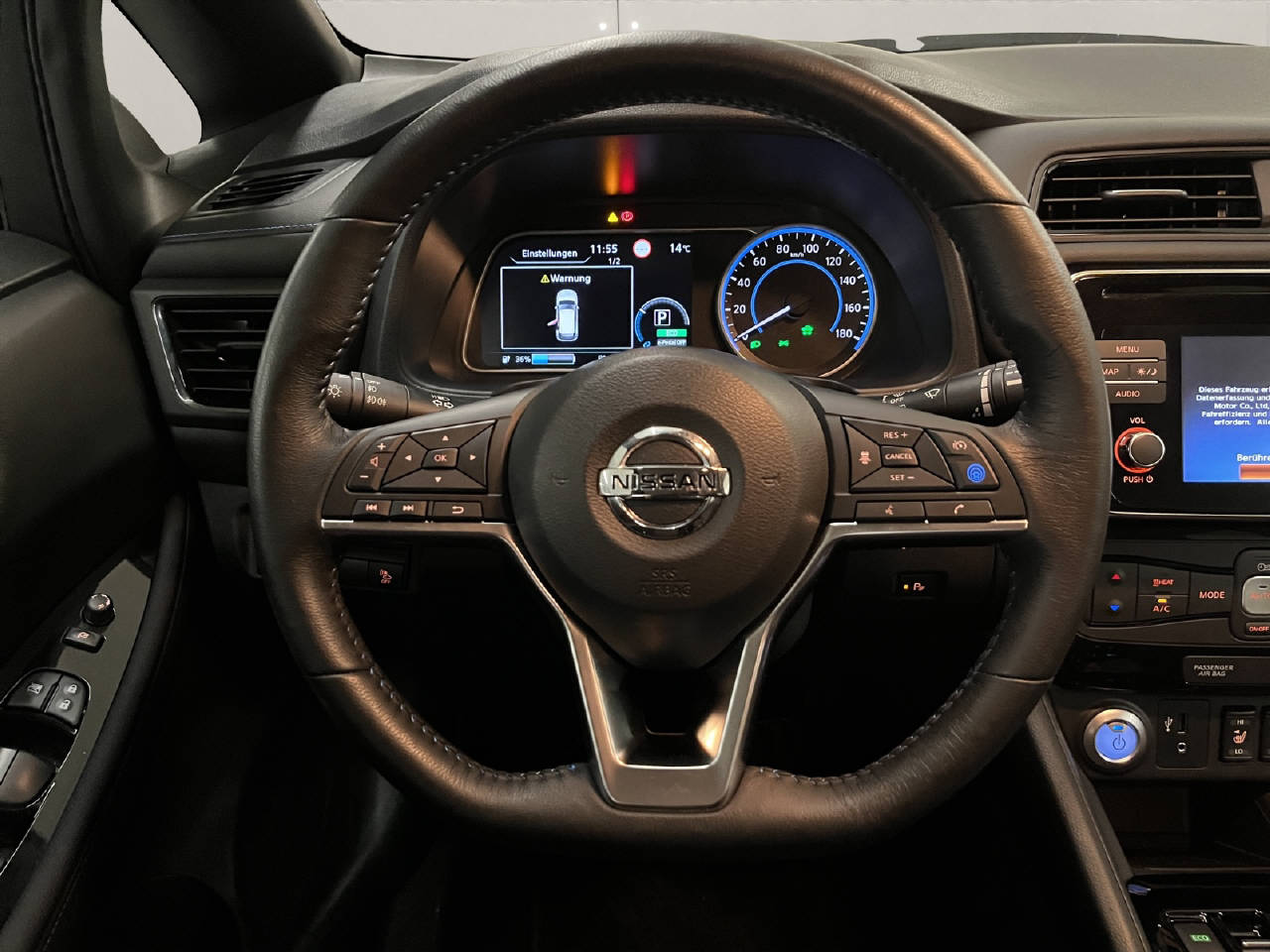 NISSAN Leaf N-Connecta-image-8