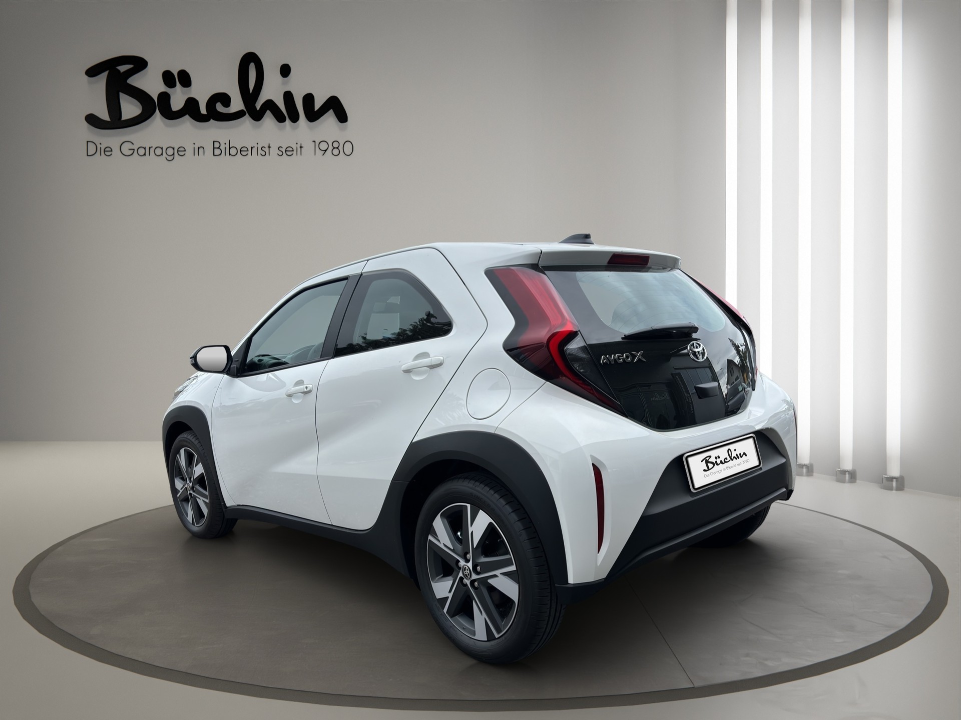 TOYOTA Aygo X 1.5 VVT-i HSD Trend e-CVT-image-4