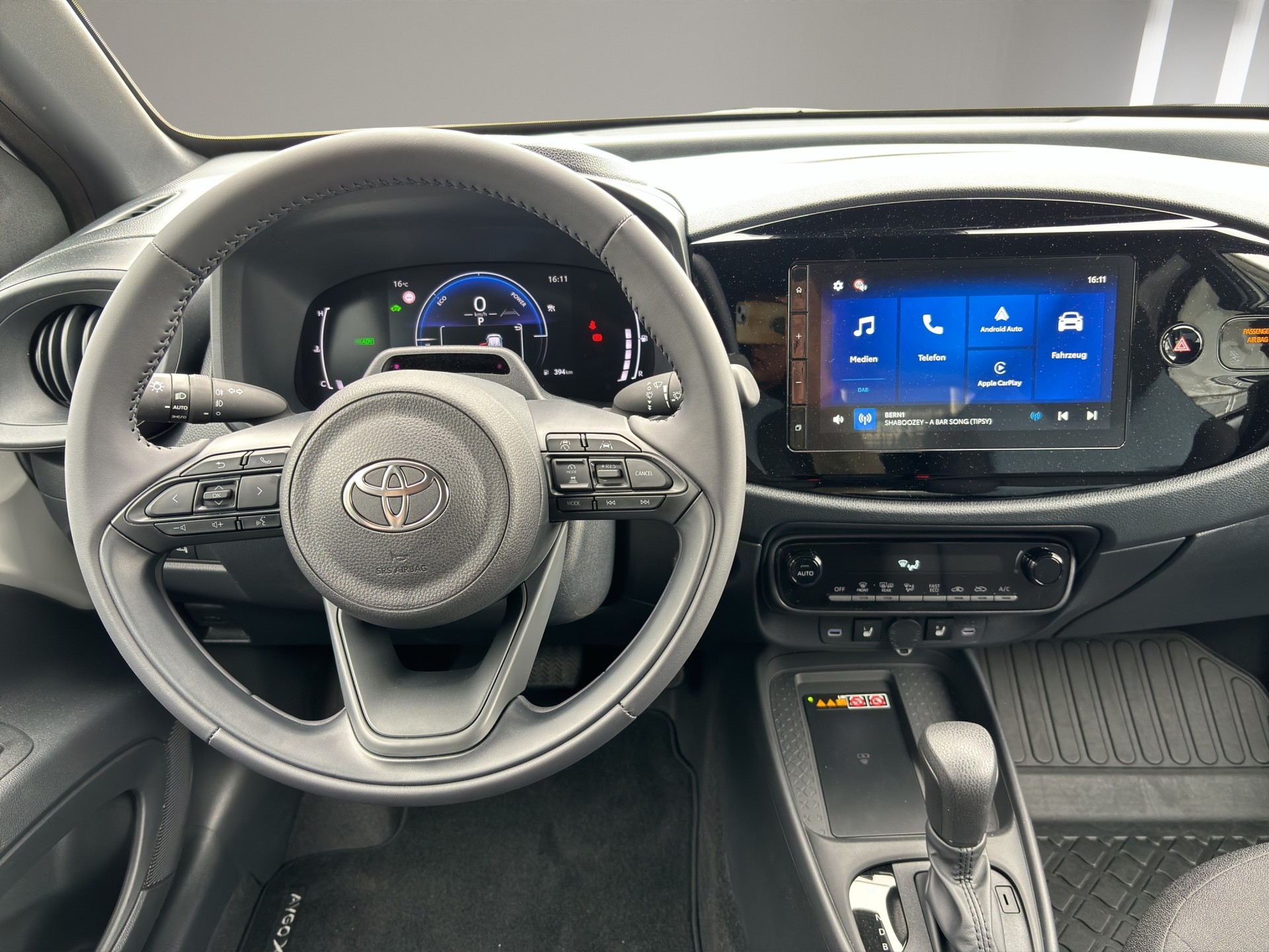 TOYOTA Aygo X 1.5 VVT-i HSD Trend e-CVT-image-14