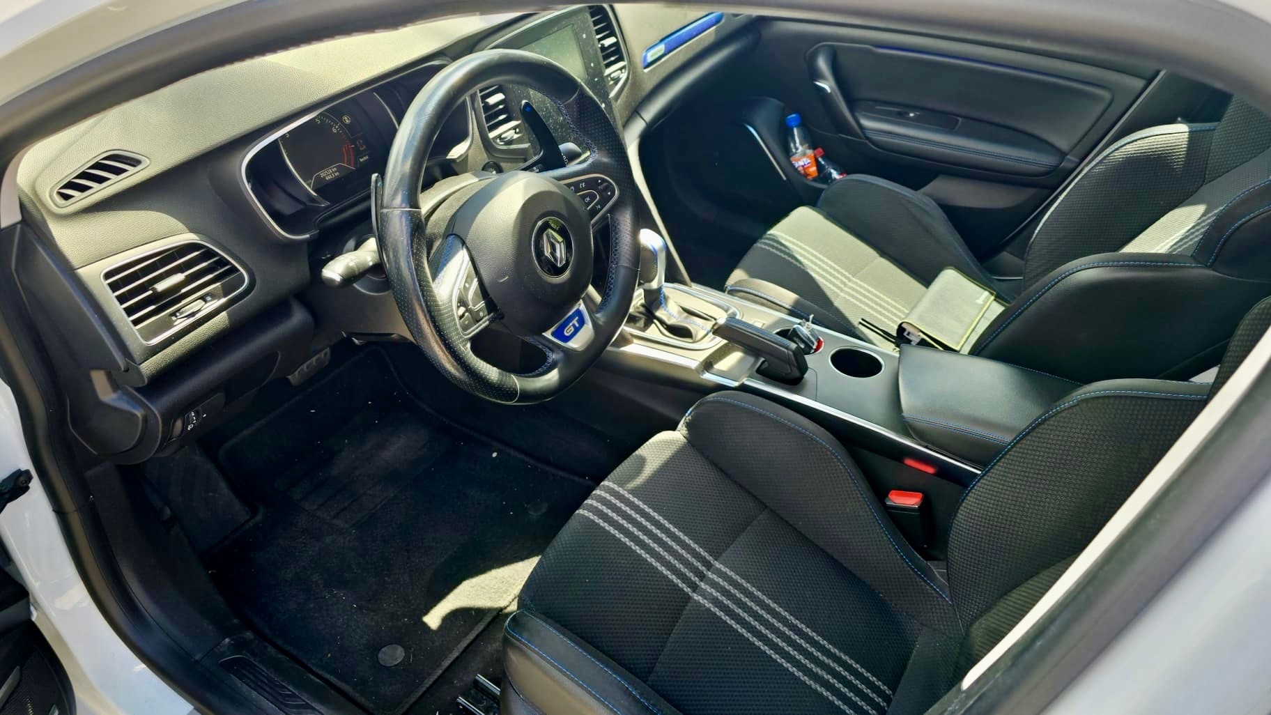 RENAULT Mégane Grandtour 1.6 16V Turbo GT Limited EDC-image-10