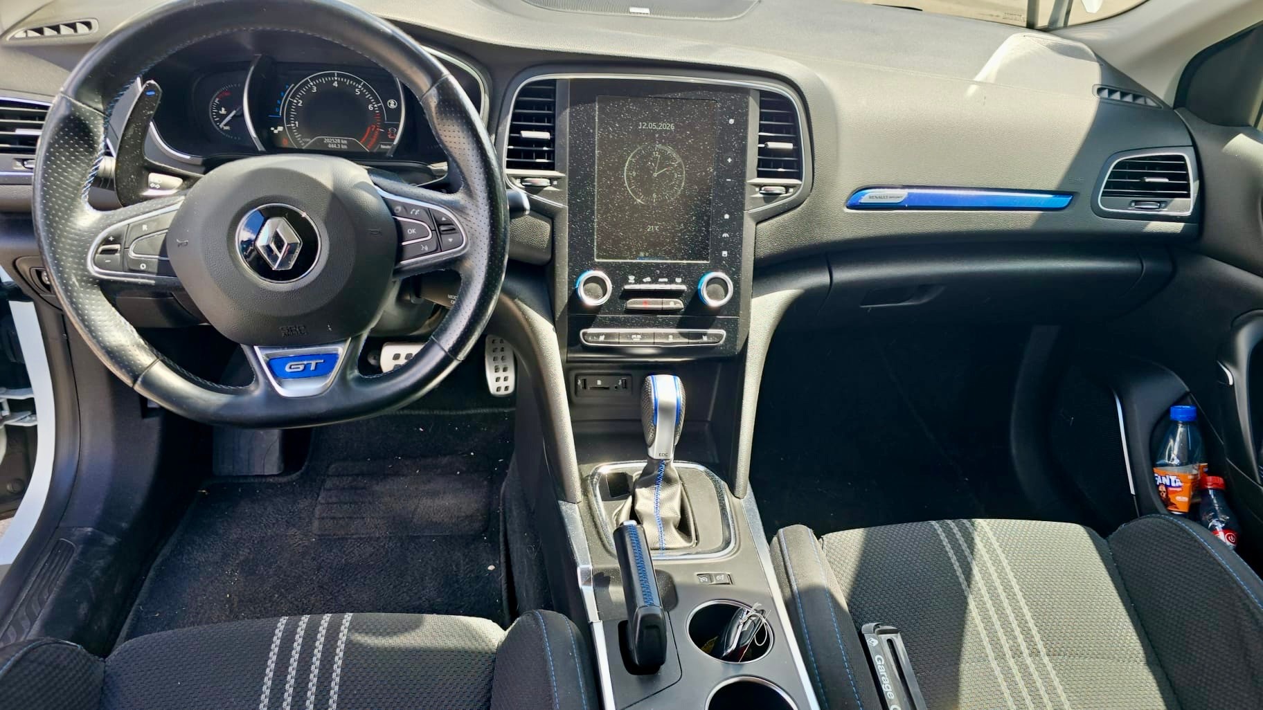 RENAULT Mégane Grandtour 1.6 16V Turbo GT Limited EDC-image-8
