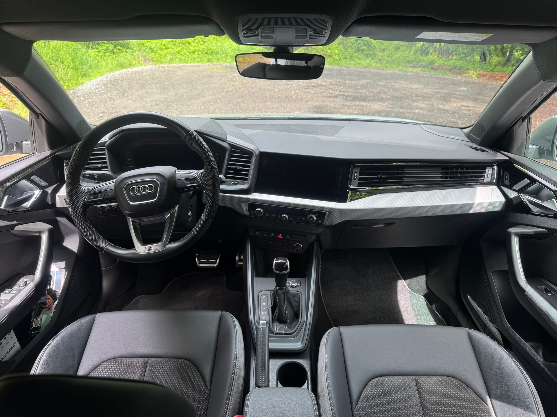 AUDI A1 Sportback 30 TFSI S Line S-tronic-image-12