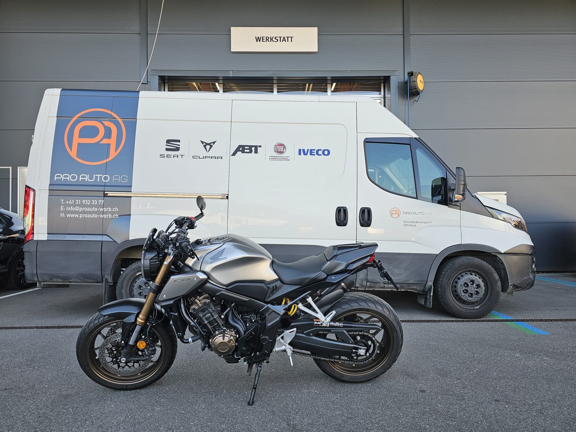 HONDA CB 650 R ABS-showroom-element-3