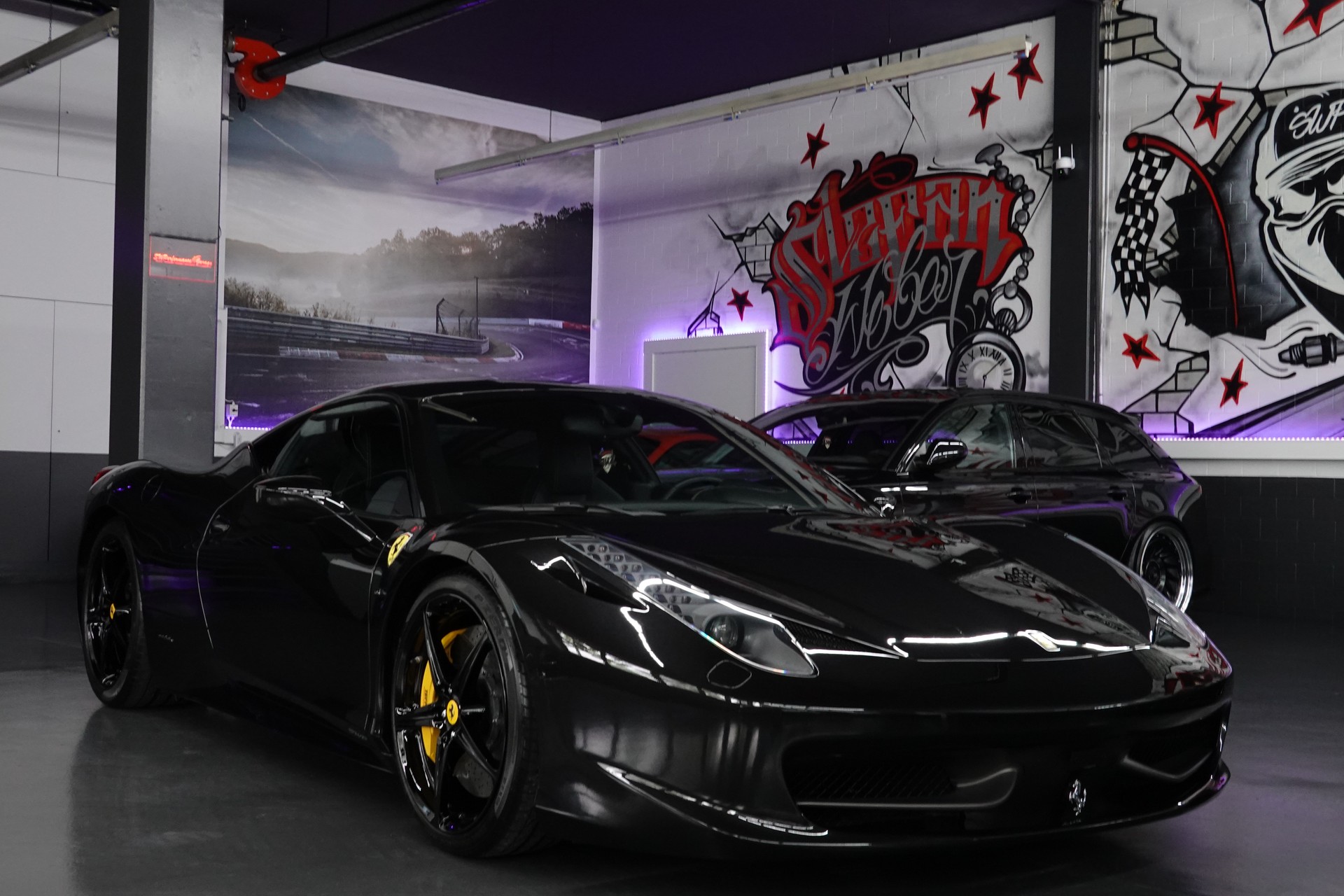 FERRARI 458 ITALIA 4.5 V8 SAUGER // FERRARI SERVICE // CH-FAHRZEUG // GELBE NÄHTE-image-18