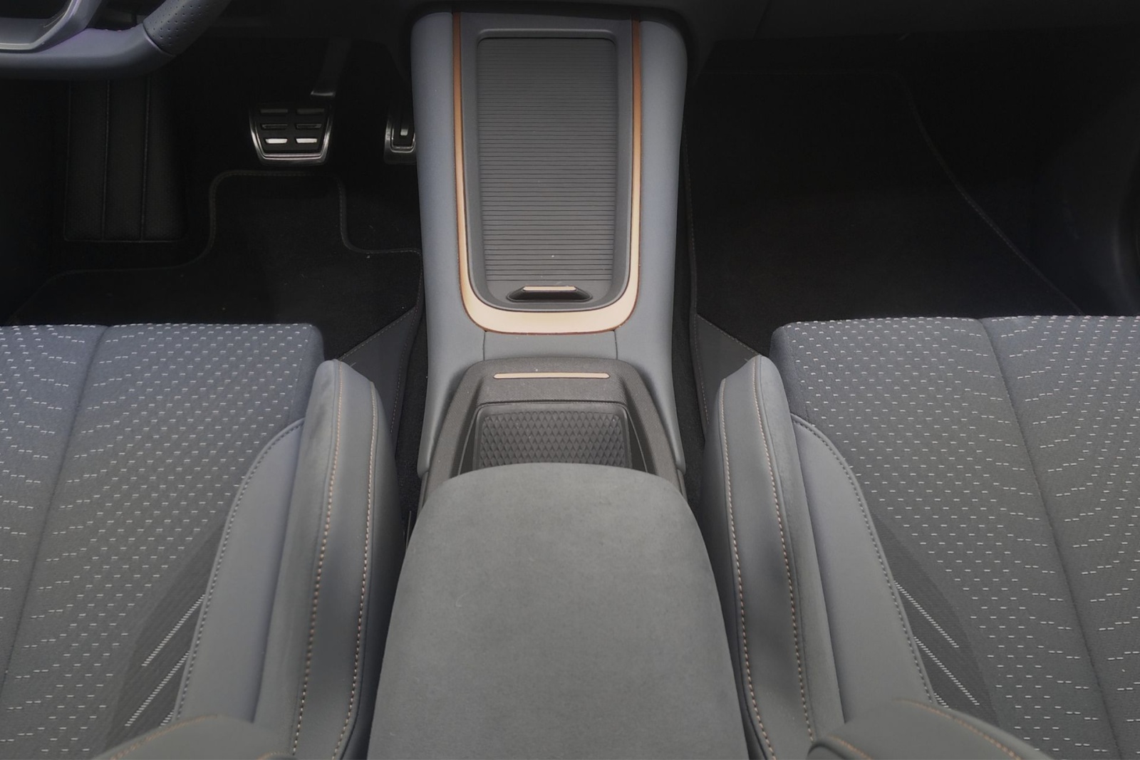 CUPRA Born 79 kWh VZ Extreme-image-24