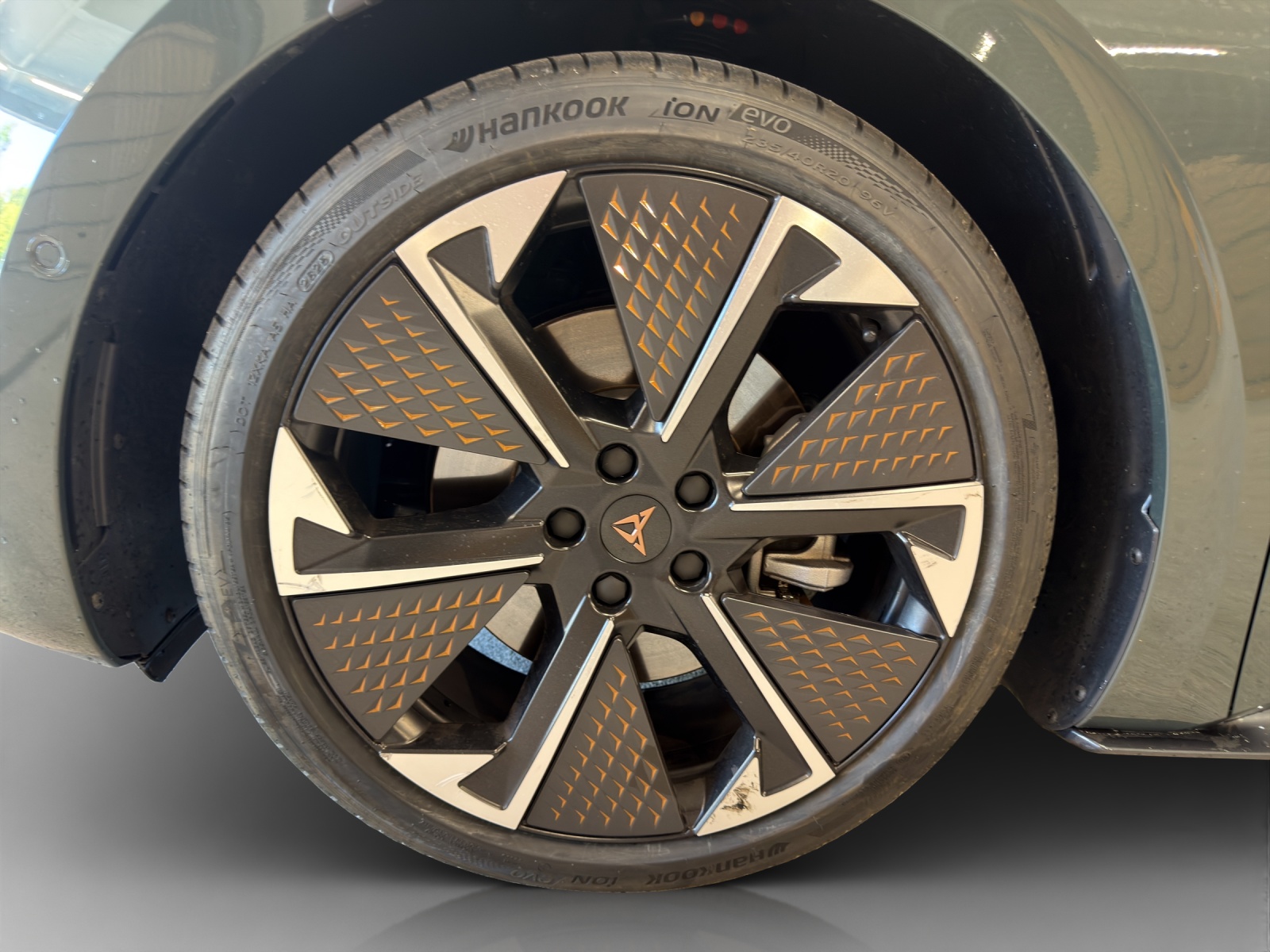 CUPRA Born 79 kWh VZ Extreme-image-17