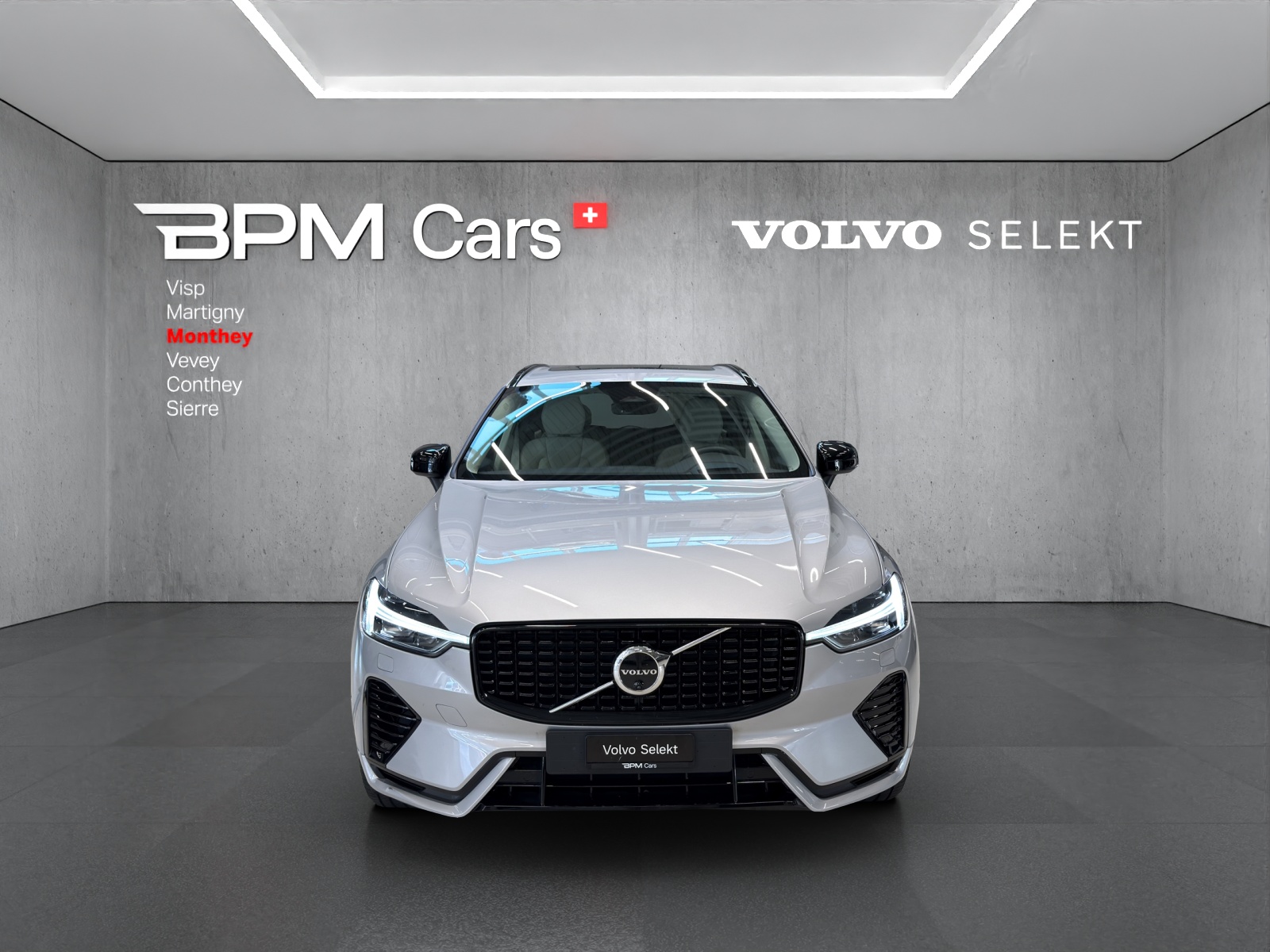 Image VOLVO XC60 XC60 T6 eAWD PluginHybrid Ultra Dark Geartronic