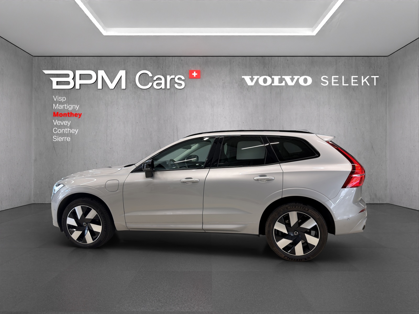 Image VOLVO XC60 XC60 T6 eAWD PluginHybrid Ultra Dark Geartronic