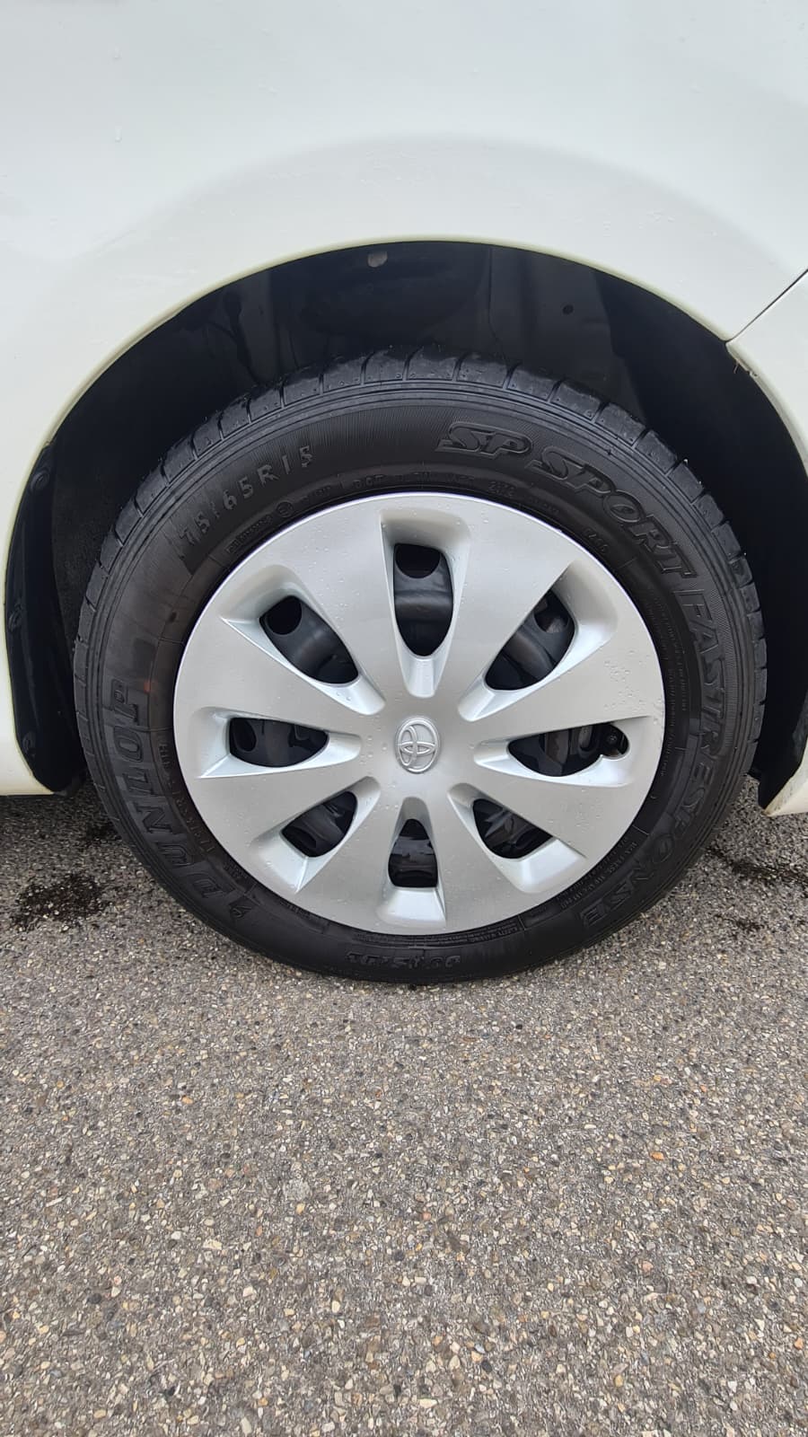 TOYOTA Yaris 1.5 VVT-i Hybrid Luna CVT ** RF-Kamera ** Klimaautomat ** Airbag ** LTZ MFK 07.11.2025 & Service **-image-14
