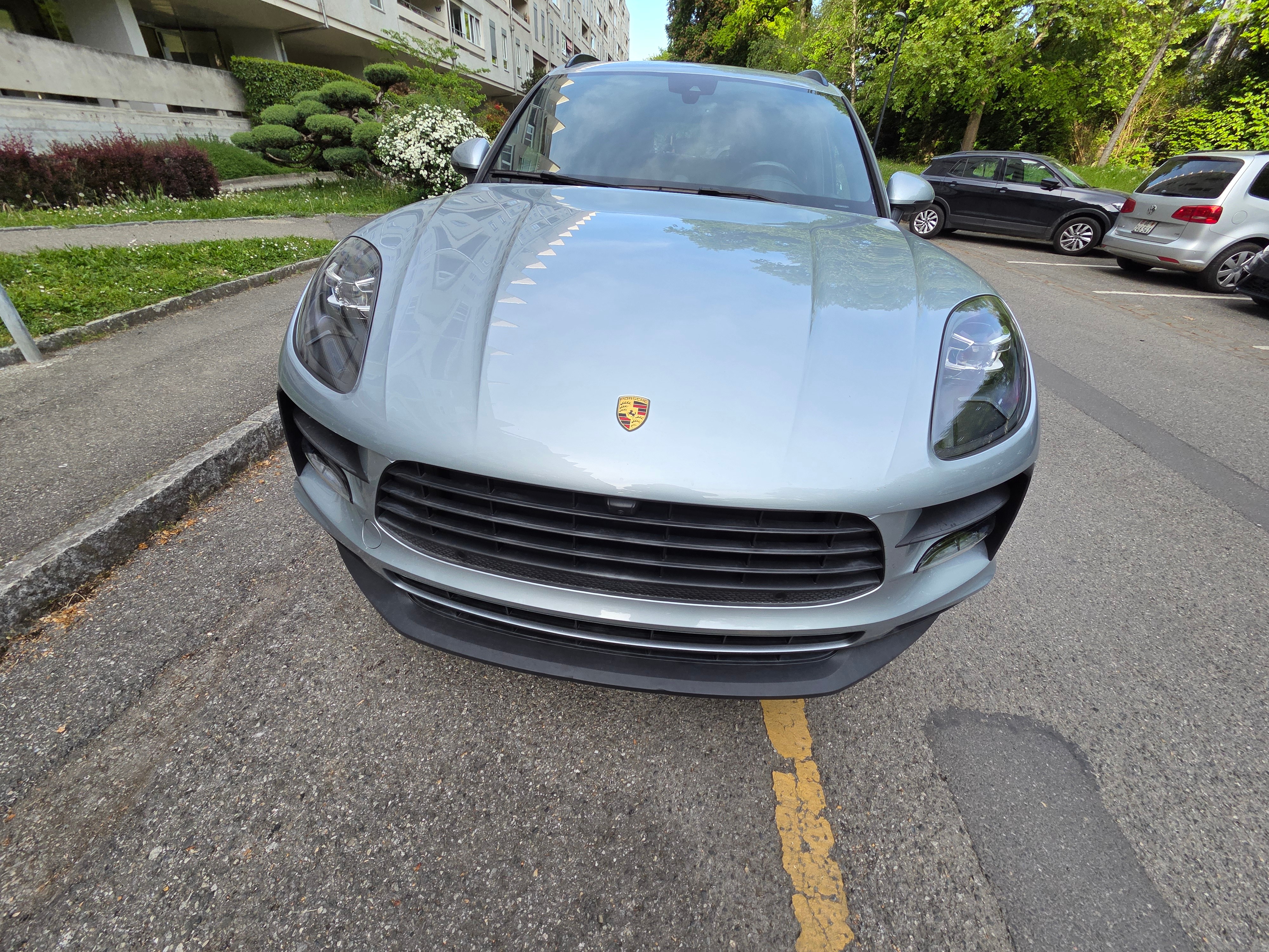 PORSCHE 2.0 — slika 1