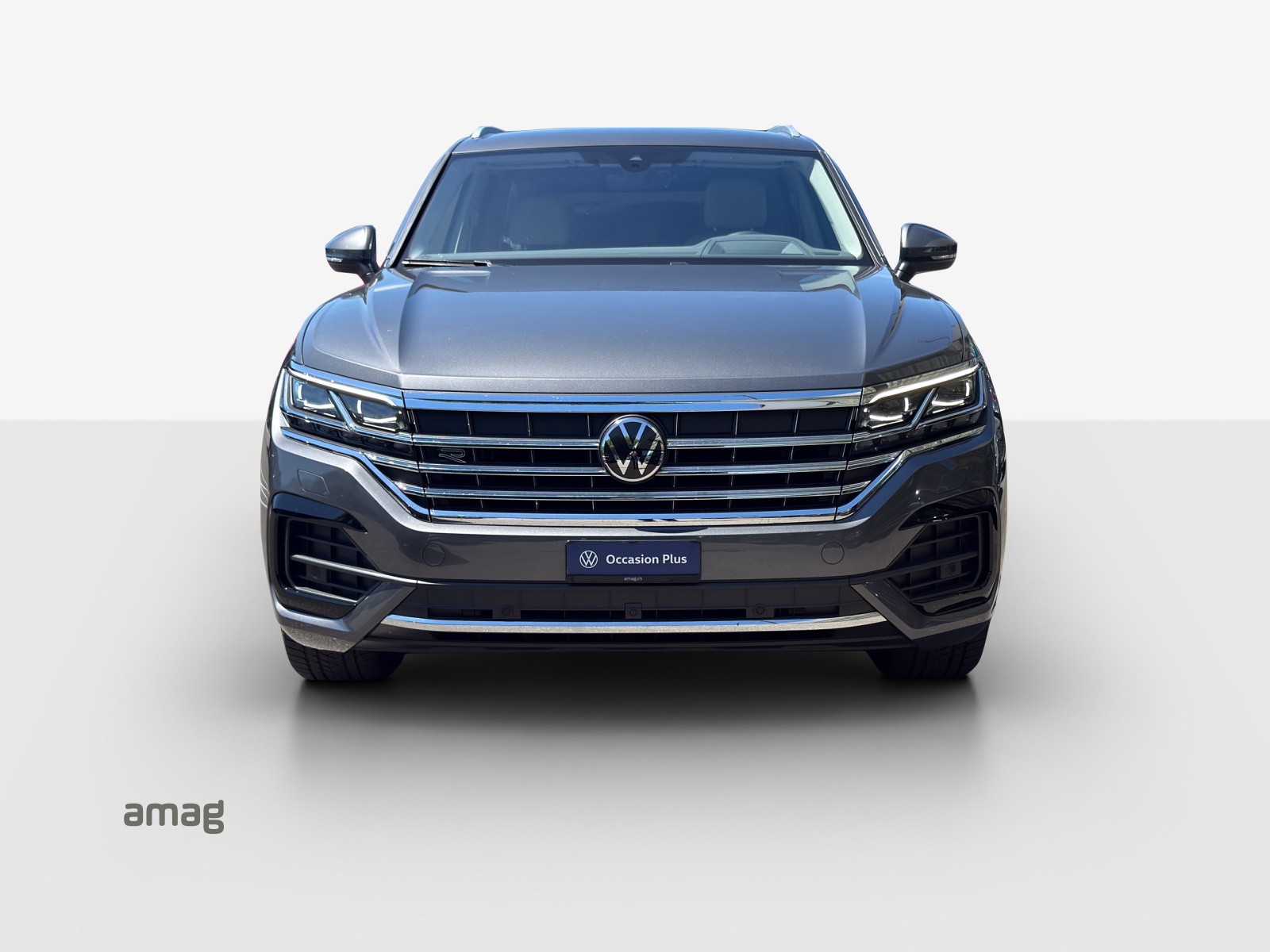 VW Touareg 3.0 TDI Elegance Tiptronic-image-6
