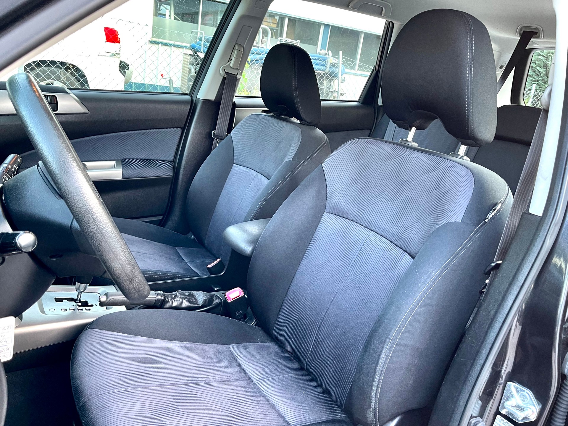 SUBARU Forester 2.0XS Limited Automatic-image-26