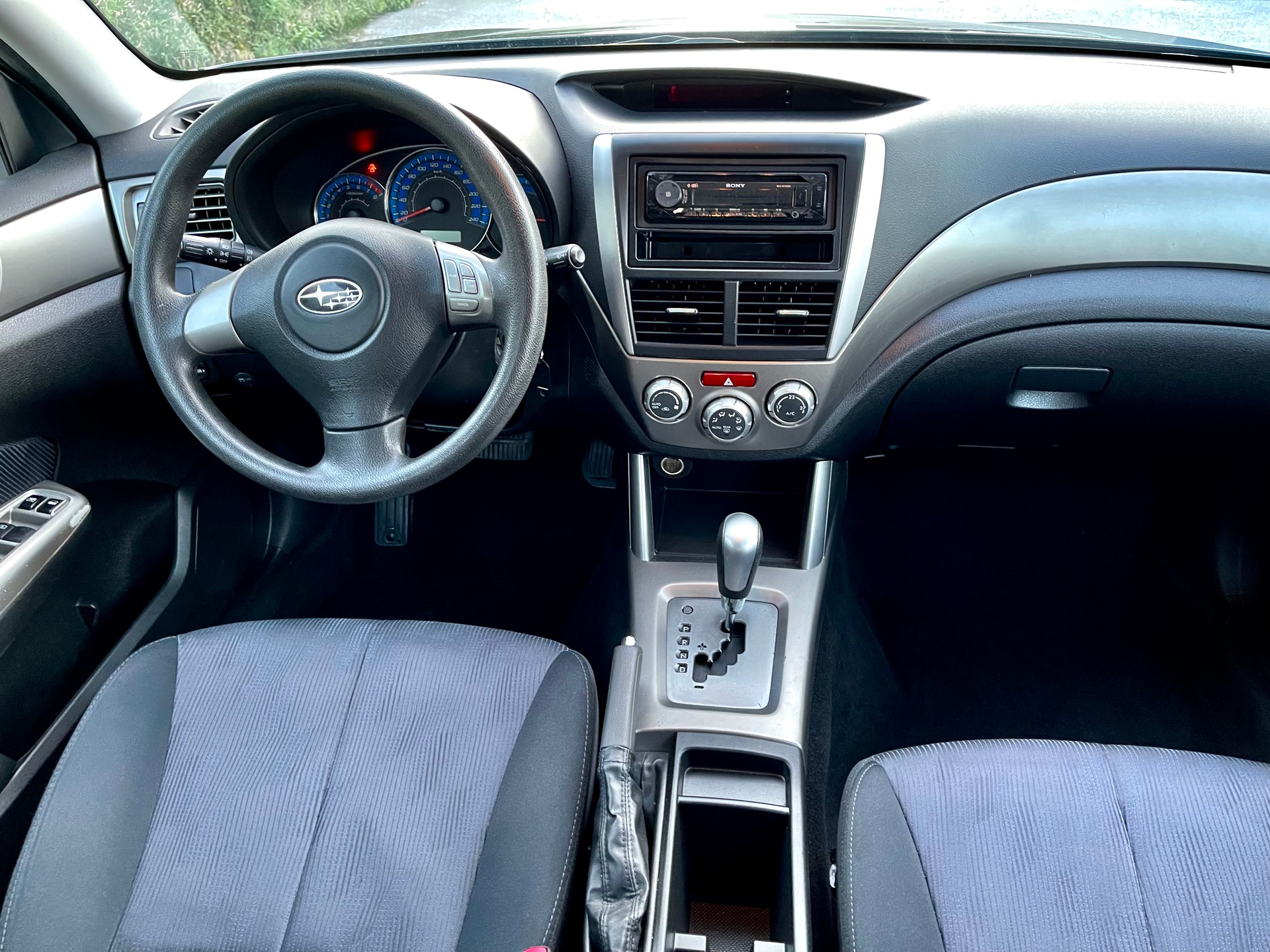 SUBARU Forester 2.0XS Limited Automatic-image-1