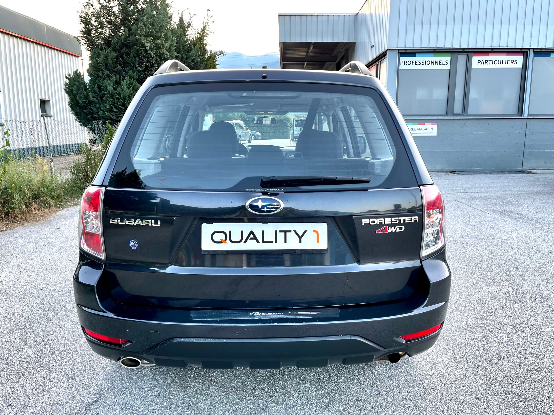SUBARU Forester 2.0XS Limited Automatic-image-4