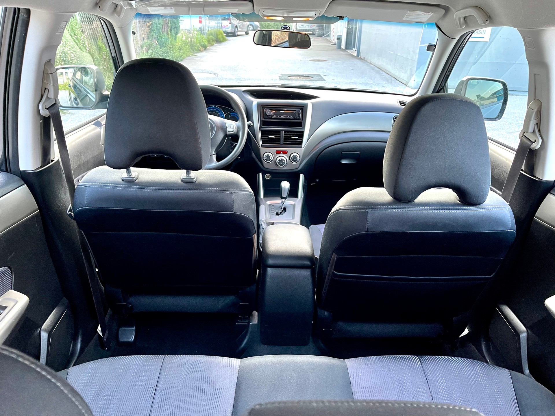 SUBARU Forester 2.0XS Limited Automatic-image-9