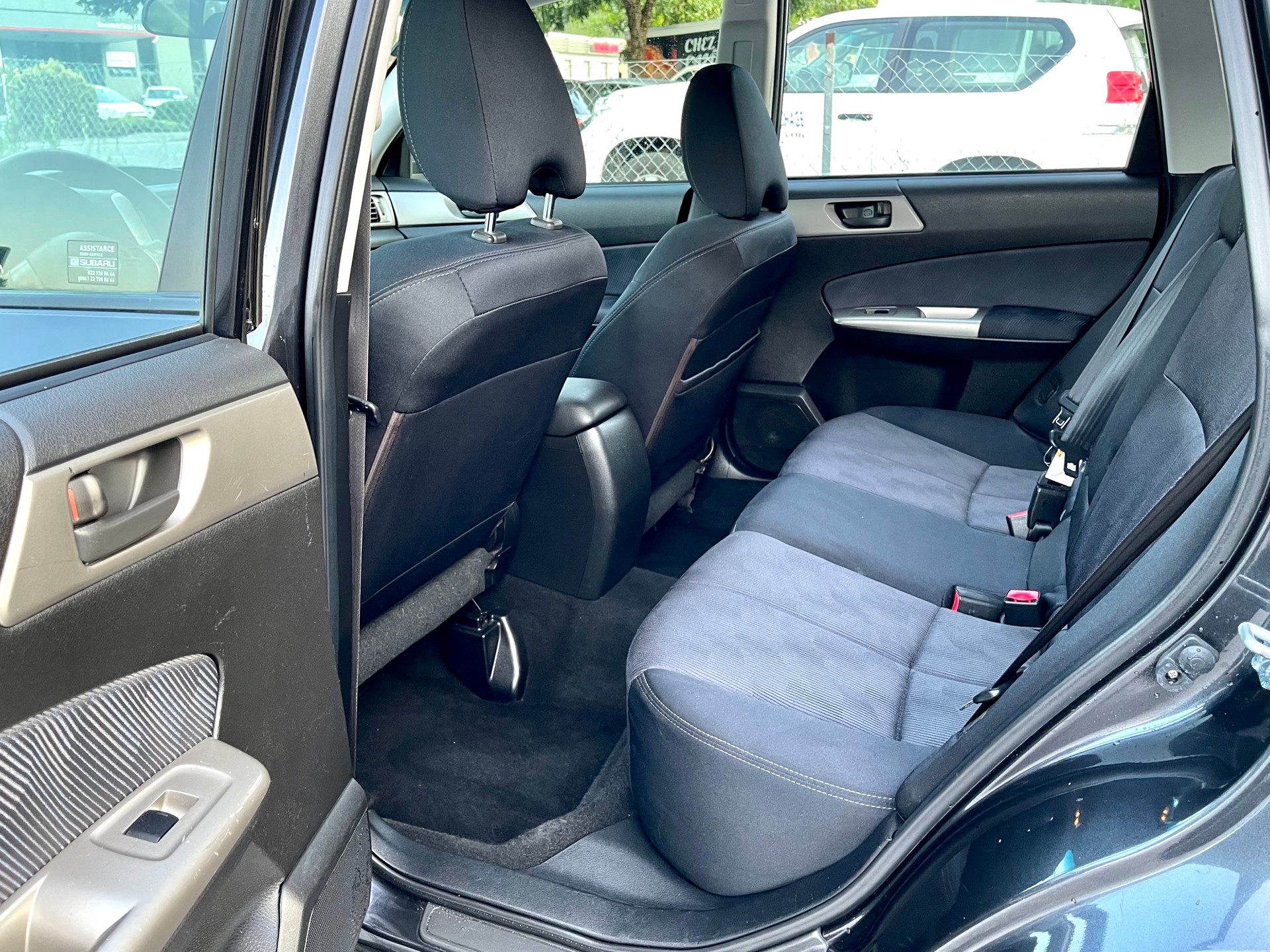 SUBARU Forester 2.0XS Limited Automatic-image-7
